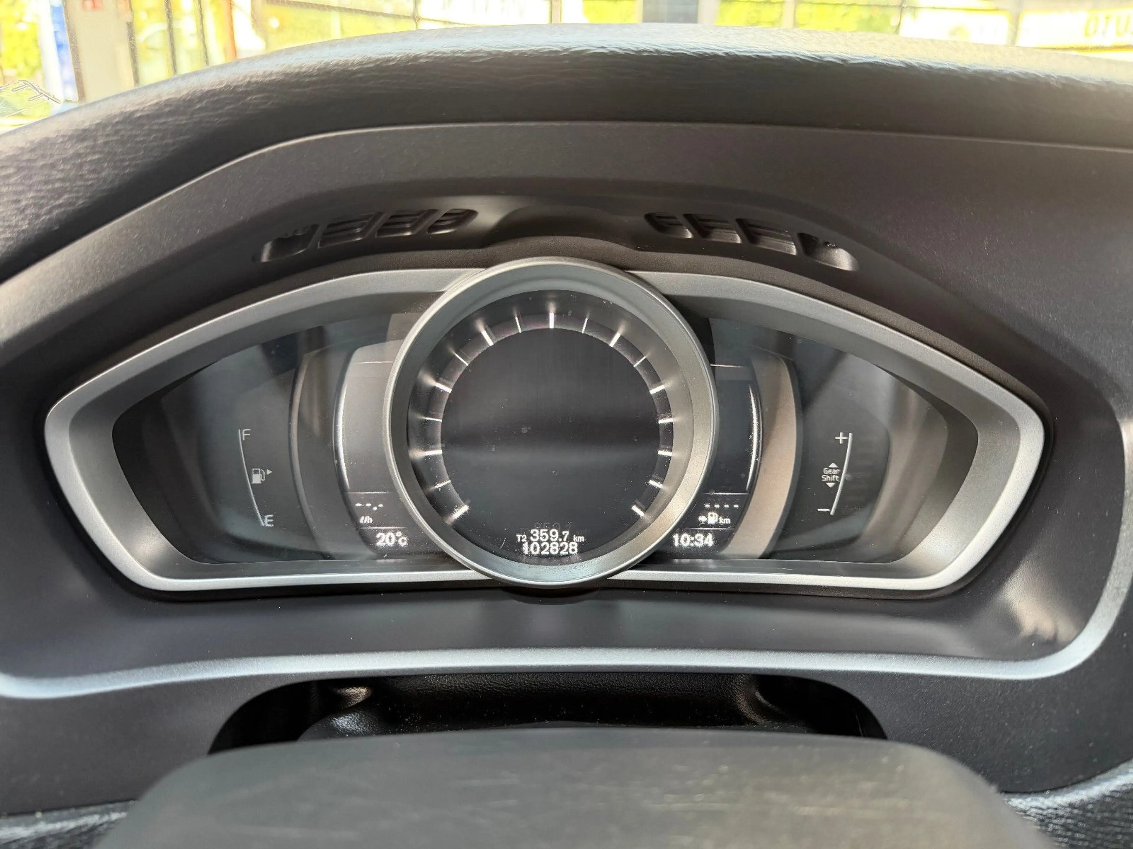 Volvo V40 R-Design*Bluetooth*SHZ*Kamera*PDC* — photo 14