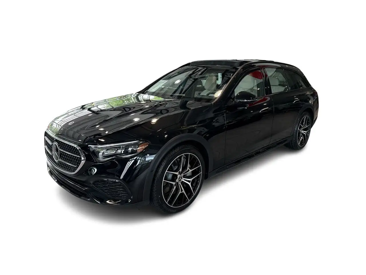 Mercedes-Benz E-Class снимка Mercedes-Benz E-Class