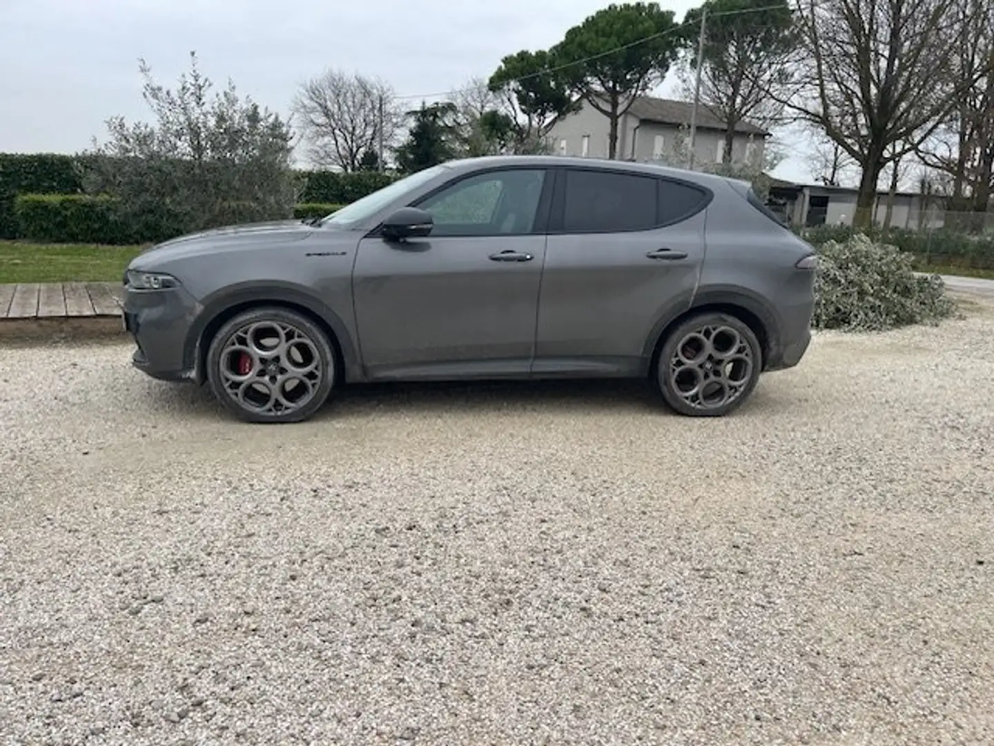 Alfa Romeo Tonale 1.5 hybrid Speciale 130cv tct7 Grigio - 1