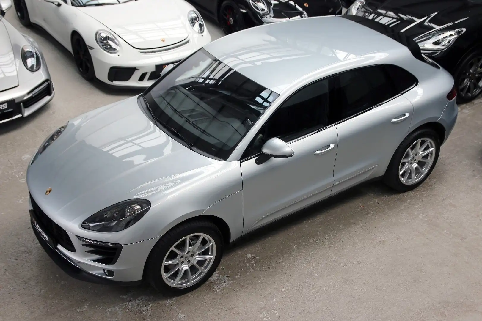 Porsche Macan S Diesel 14Wege Kamera Memory ACC AHK 20" Stříbrná - 1