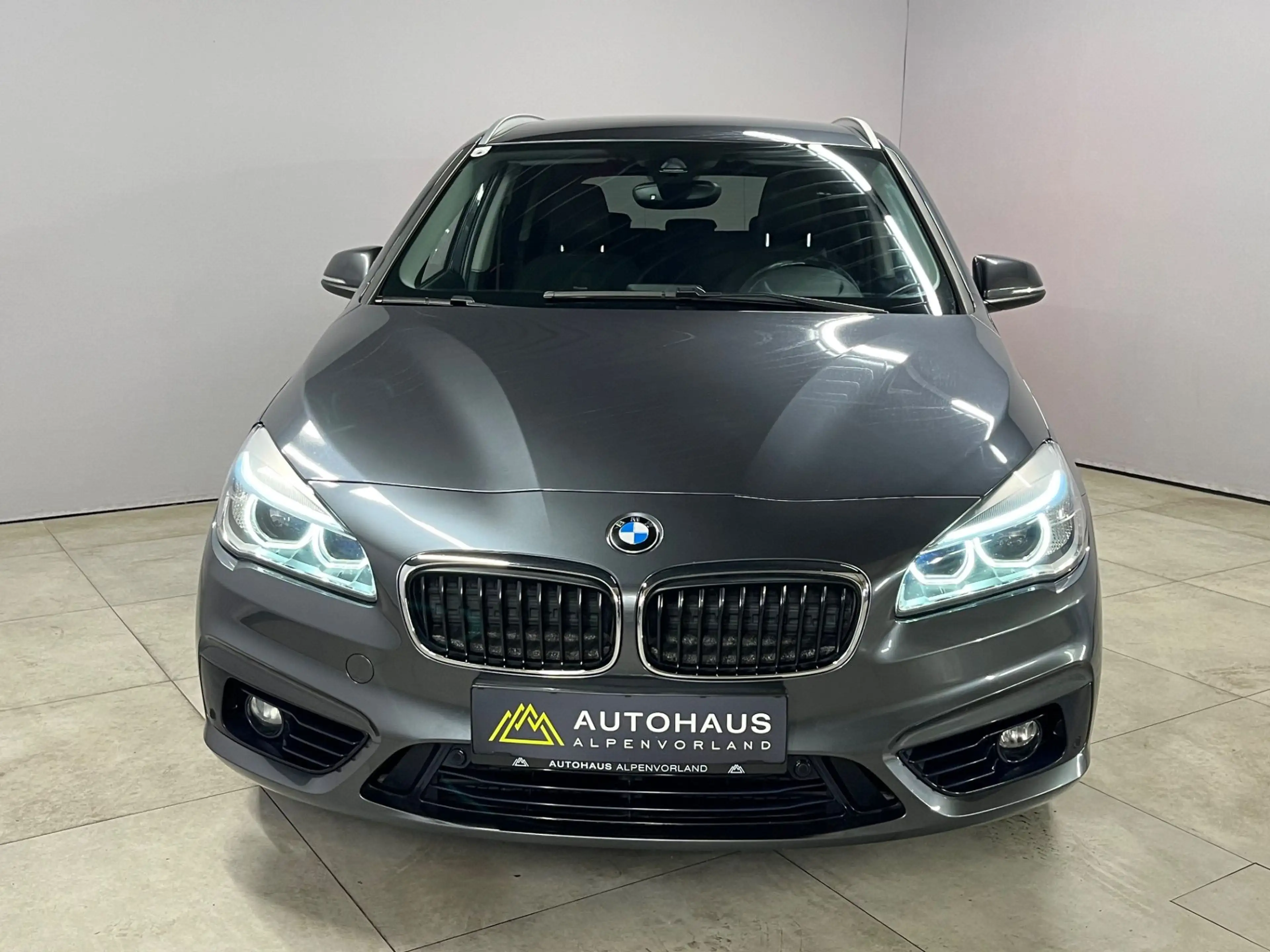 BMW 225 2er Active Tourer - 225xe Sport Line — photo 3