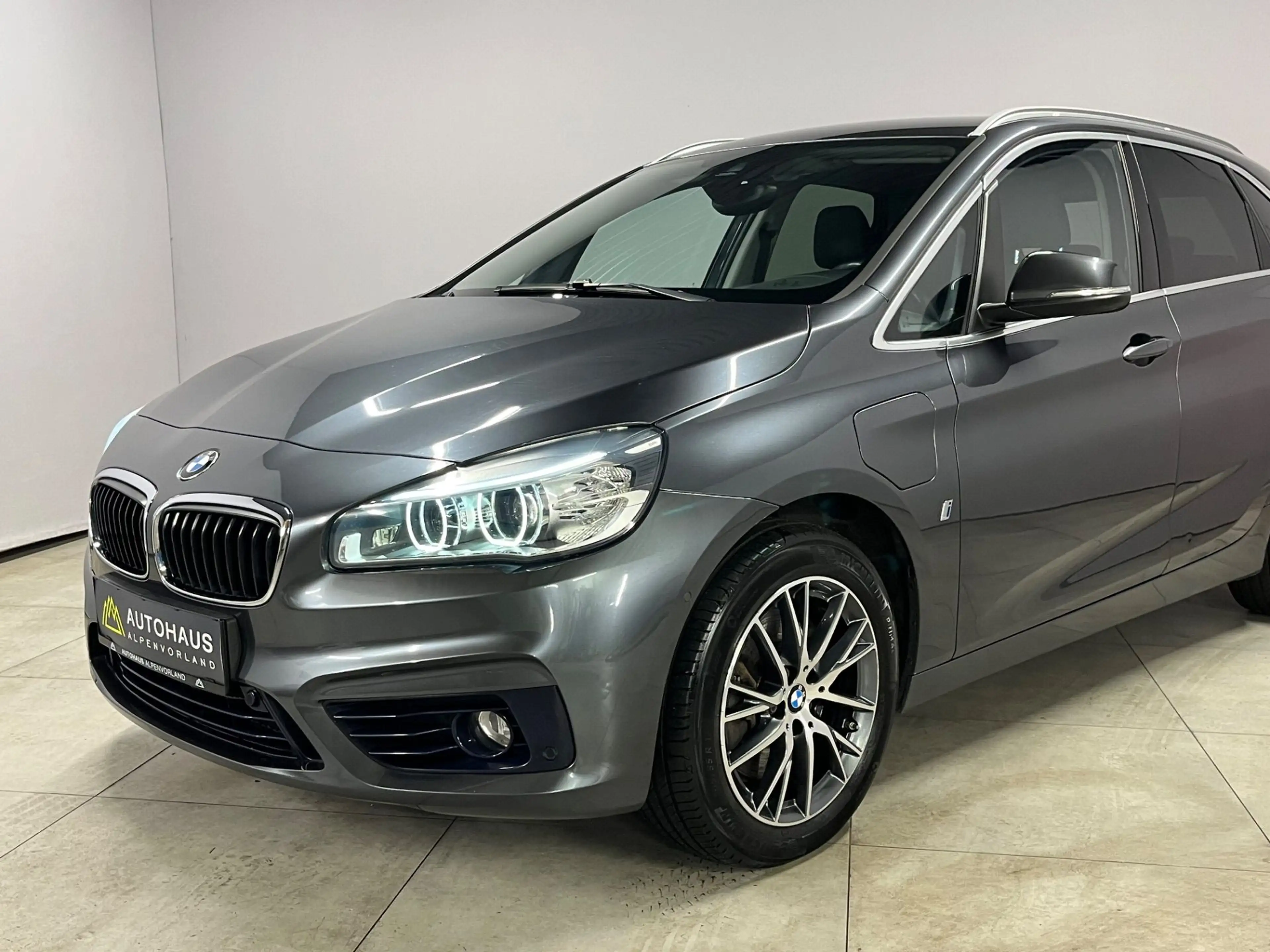 BMW 225 2er Active Tourer - 225xe Sport Line — photo 7