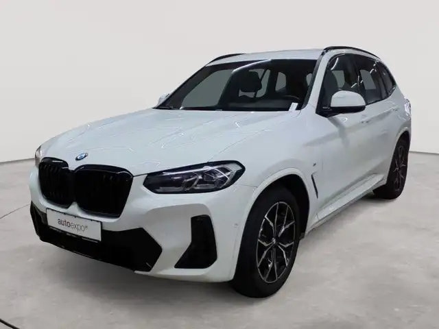 BMW X3 view 2