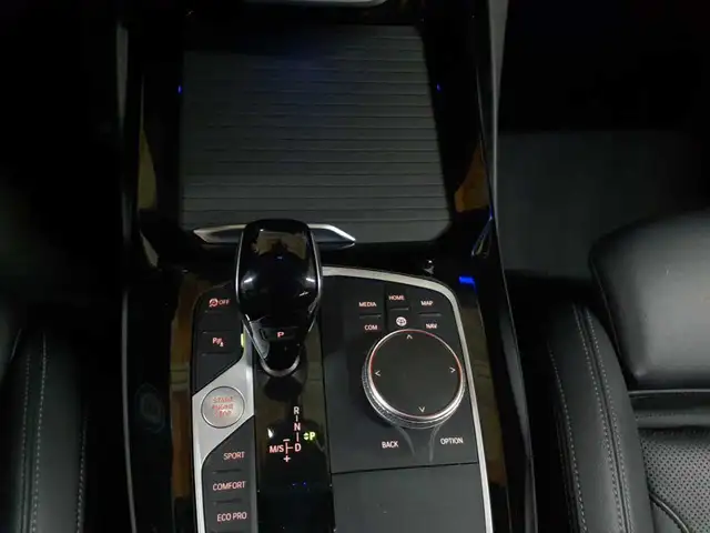 BMW X3 view 10