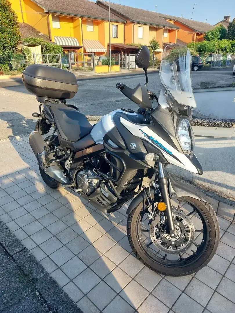 Suzuki V-Strom 650 Blanc - 1