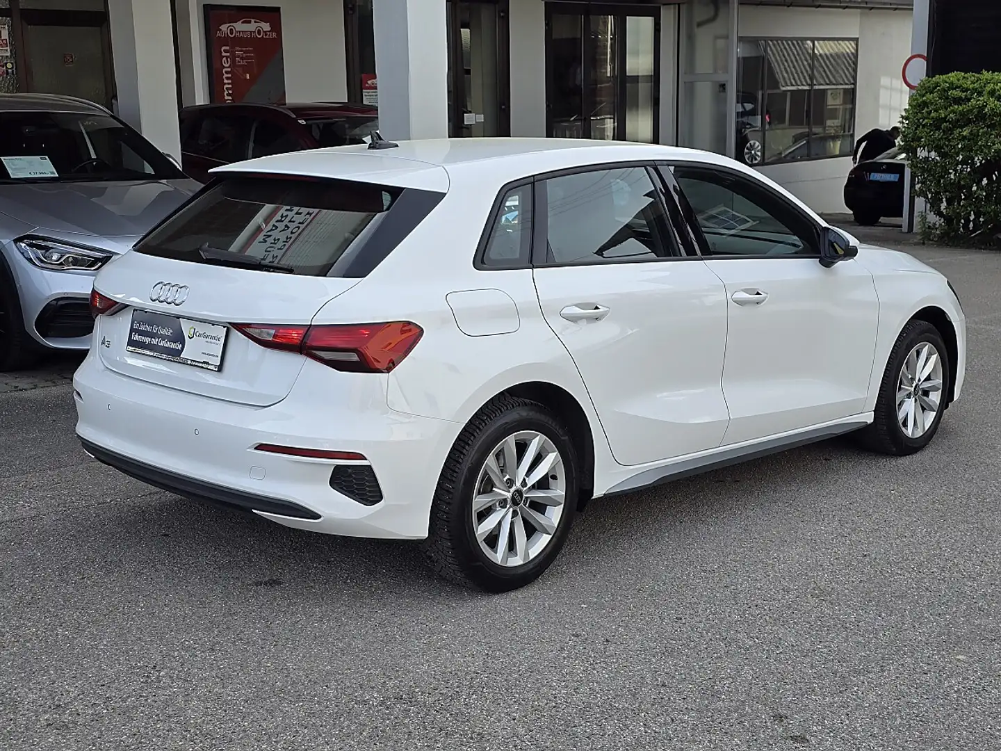 Audi A3 SB 35 TFSI *Sitzheizung, Tempomat, Sportsitze,...* Weiß - 2