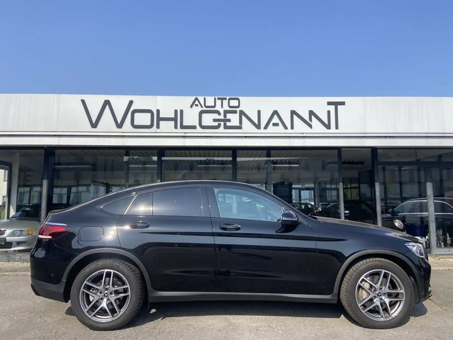 Mercedes-Benz GLC 220 d 4Matic Coupé Allrad AMG-Line Noir - 2