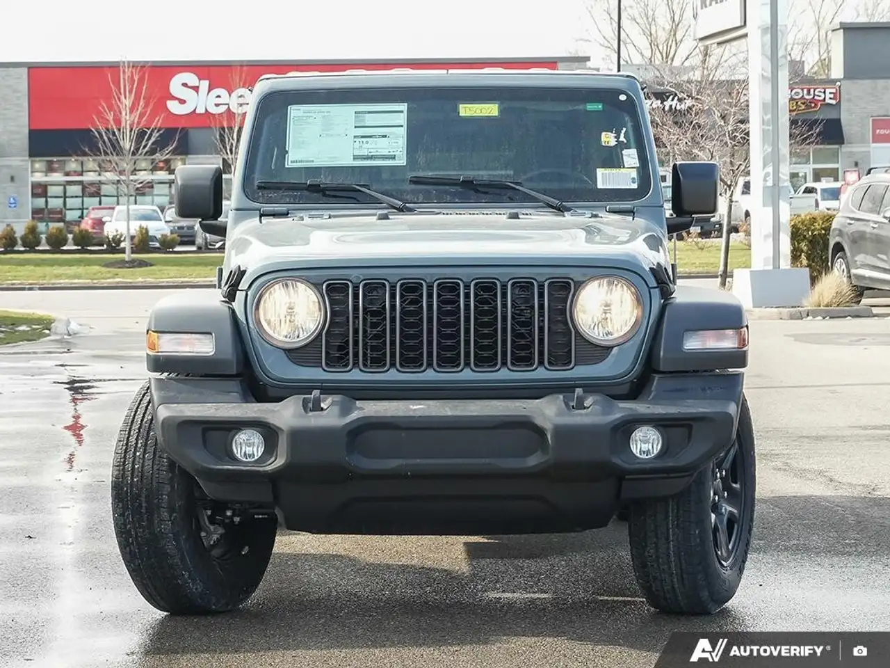 Jeep Wrangler снимка Jeep Wrangler