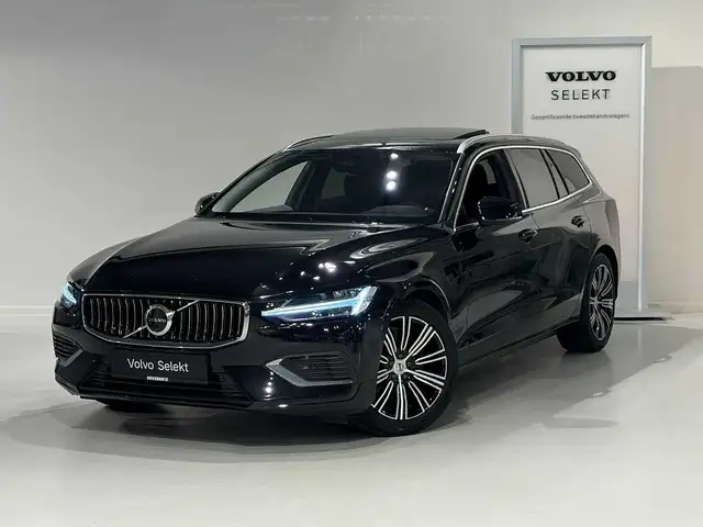 Volvo V60 T8 Recharge Plus Bright + PANO DAK