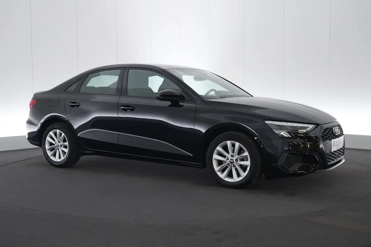 Audi A3 Sedan 30 TDi S-Tronic Business Ed. Platinum LEDER/, миниатюра 4