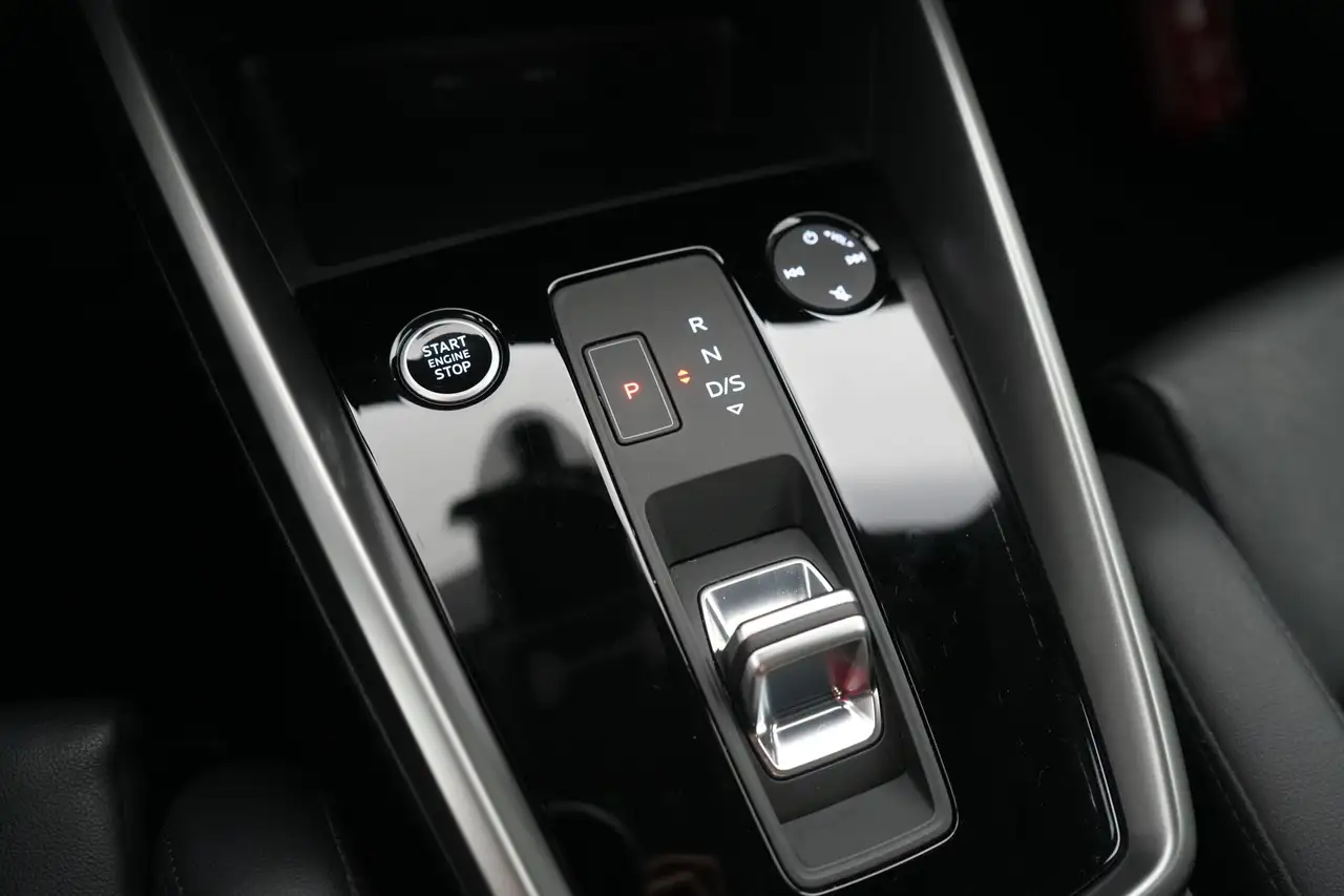 Audi A3 Sedan 30 TDi S-Tronic Business Ed. Platinum LEDER/, миниатюра 16