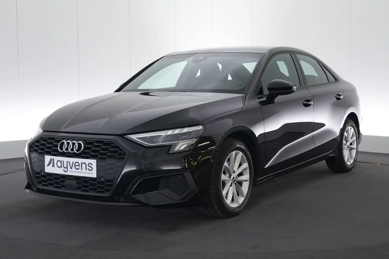 Audi A3 Sedan 30 TDi S-Tronic Business Ed. Platinum LEDER/