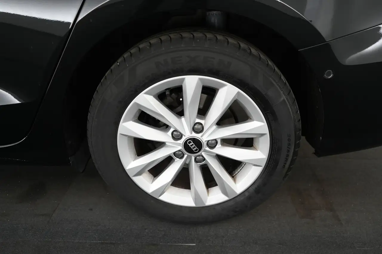 Audi A3 Sedan 30 TDi S-Tronic Business Ed. Platinum LEDER/, миниатюра 19