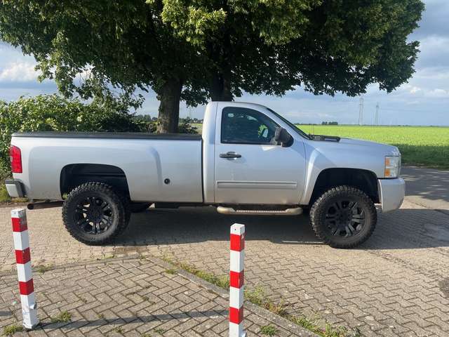 Chevrolet Silverado 2500 HD 6.0Liter 364 PS EZ 2011