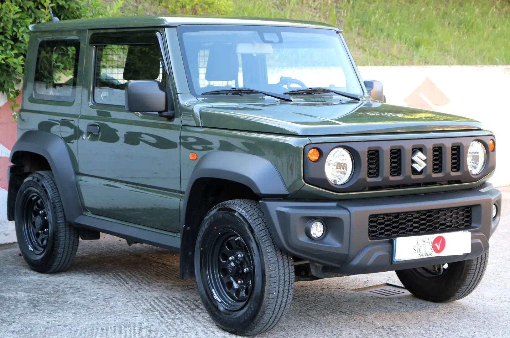 Suzuki Jimny 1.5 PRO VAN ALL GRIPP 4X4 (GANCIO TRAINO) Verde - 2