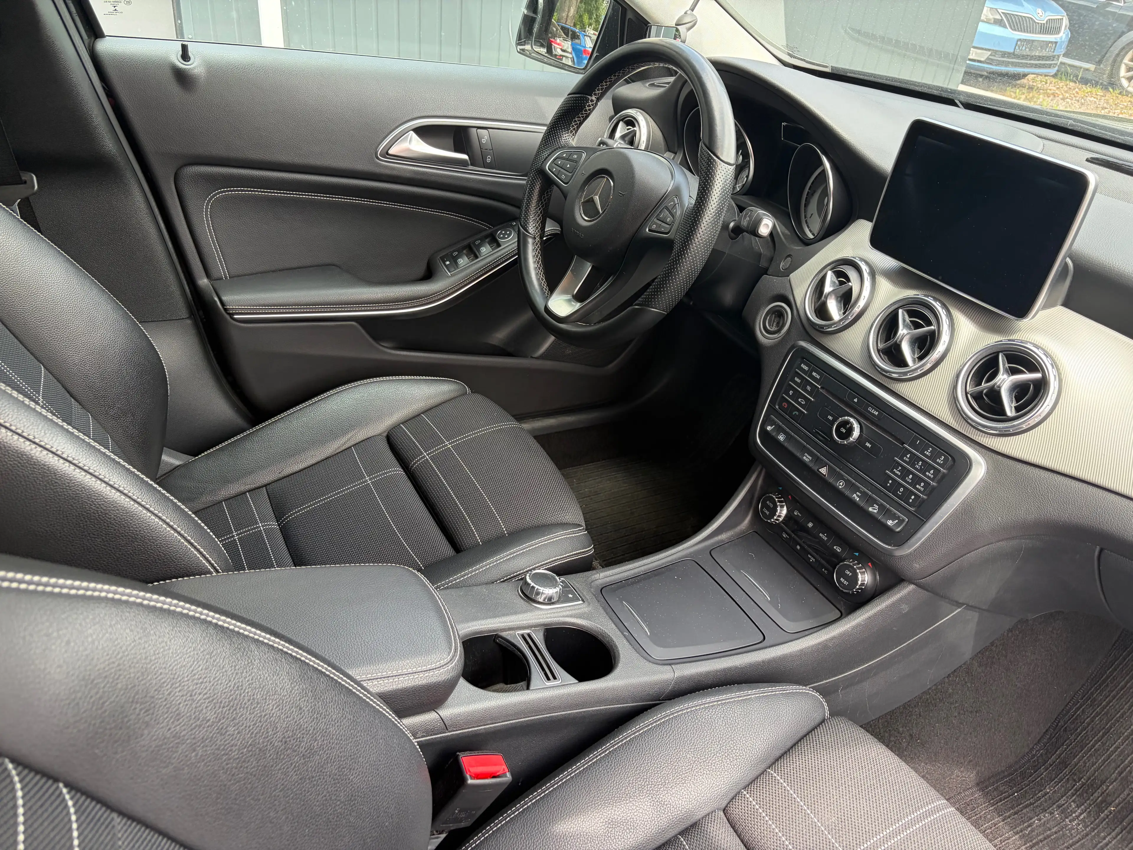 Mercedes-Benz GLA 220 GLA 220 CDI / d 4Matic (156.905) — photo 11