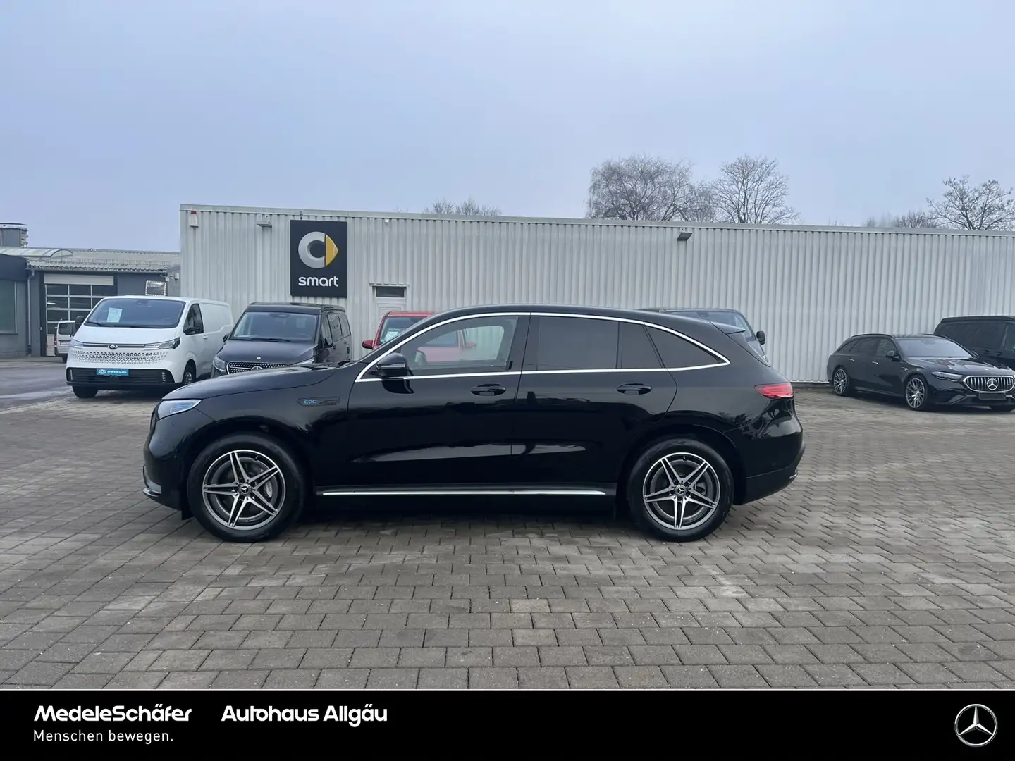 Mercedes-Benz EQC 400 EQC 400 4M AMG 19" AHK Kamera Multibeam Sounds. Schwarz - 2