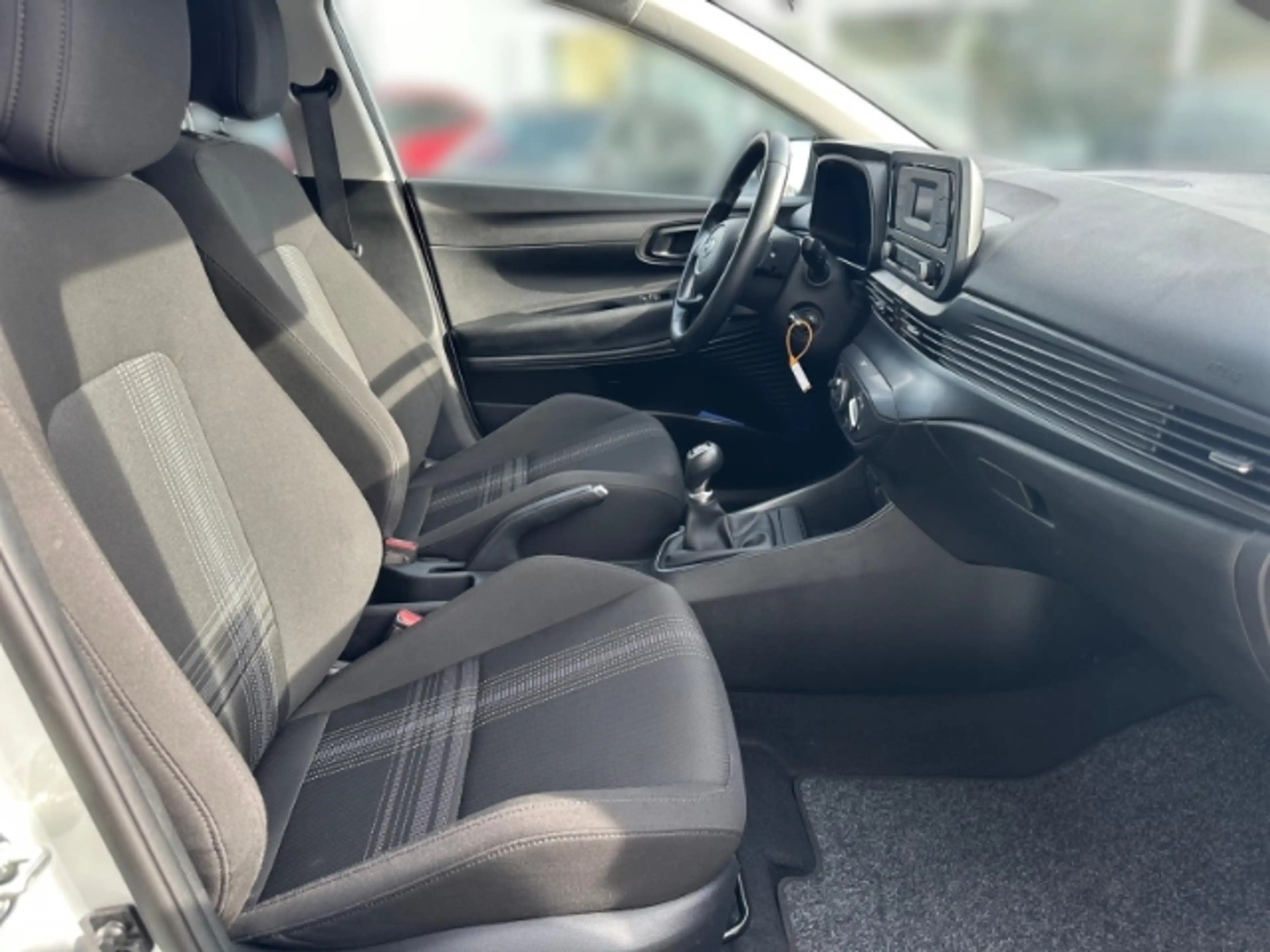 Hyundai BAYON Pure 2WD Apple CarPlay Android Auto DAB Spurhaltea — photo 15