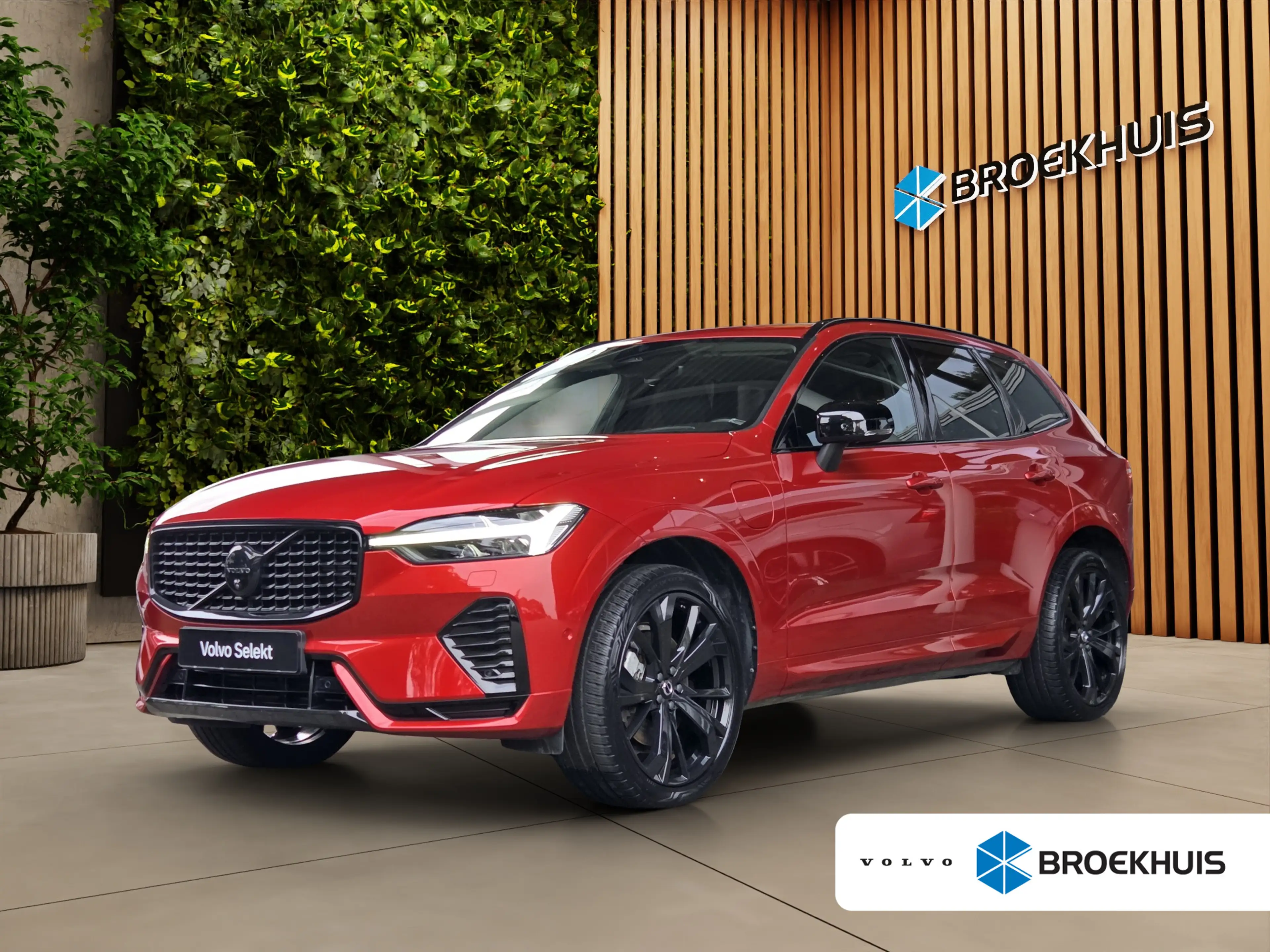 Volvo XC60 2.0 T6 Plug-in hybrid AWD Ultimate Dark | Trekhaak
