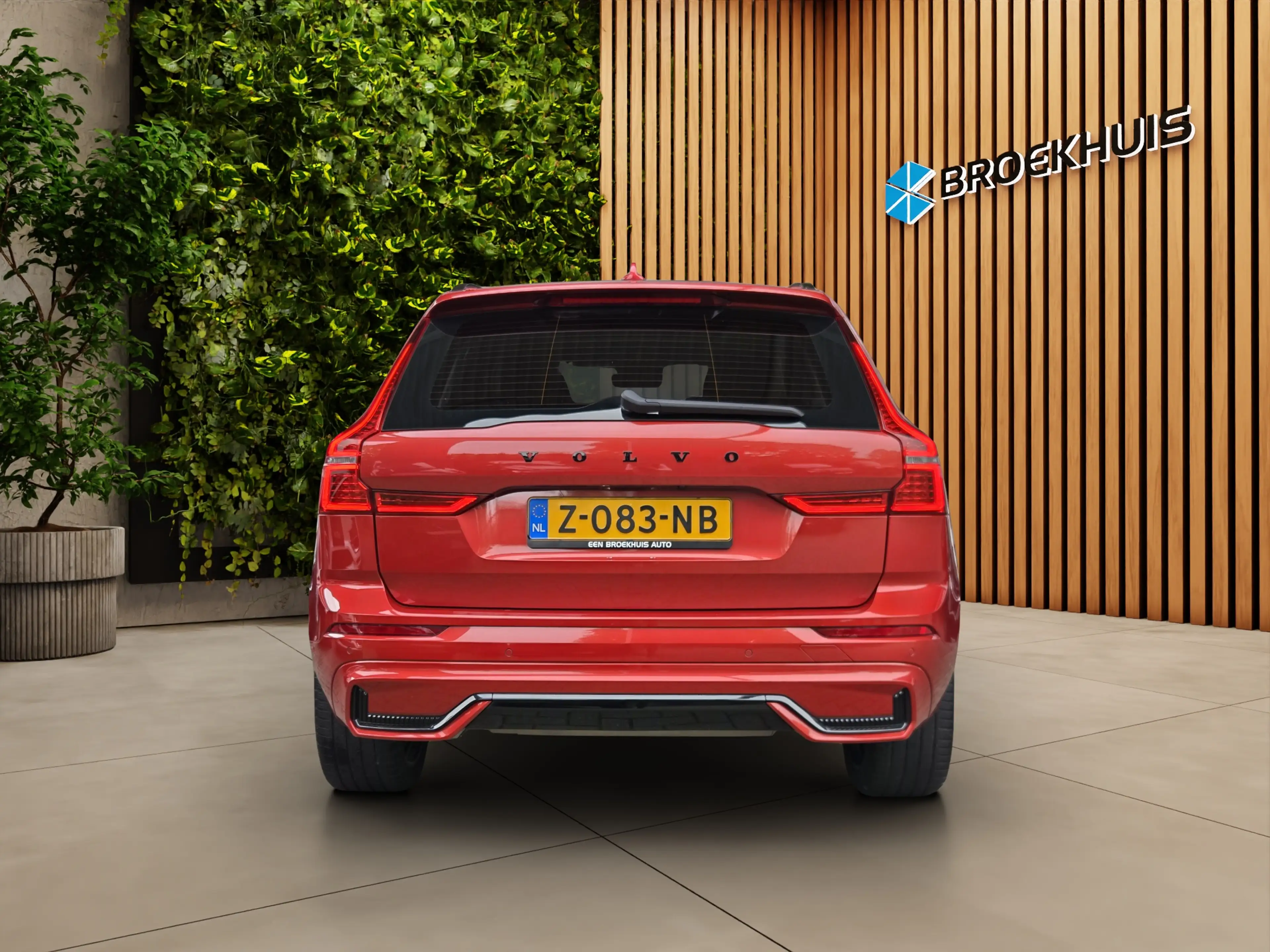 Volvo XC60 2.0 T6 Plug-in hybrid AWD Ultimate Dark | Trekhaak — photo 10