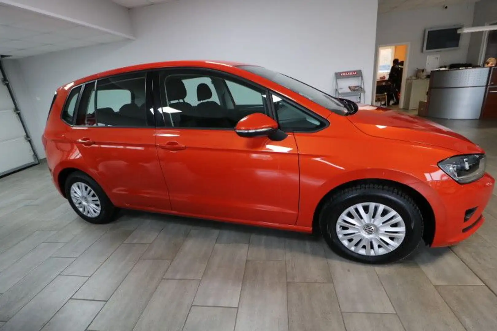 Volkswagen Golf Sportsvan VII Trendline BMT/Start-Stopp Orange - 2