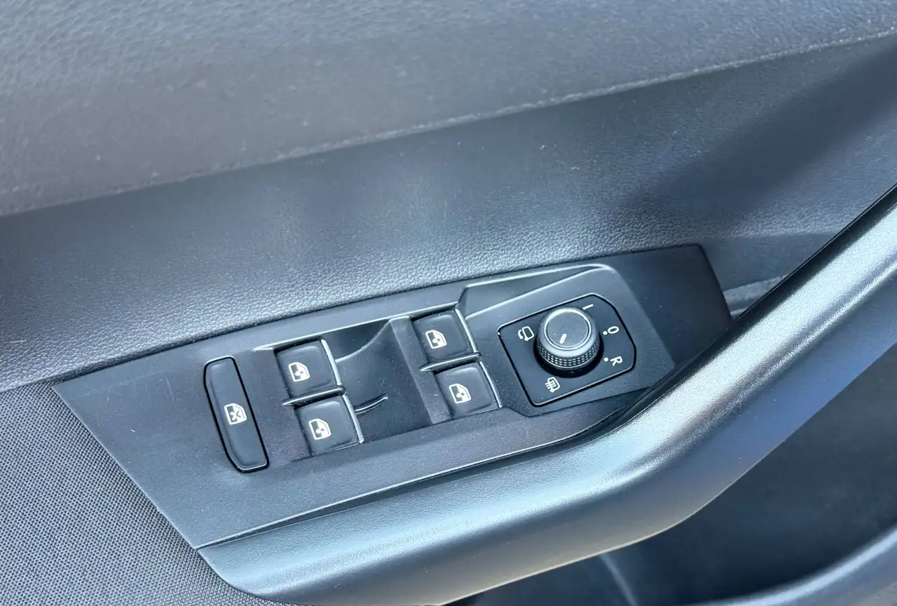 Volkswagen Polo 2.0 TSI *AUTOMAT*IQ LIGHT*MATRIX*MILTEK*ACC*GARANTIE 12MOIS, миниатюра 17