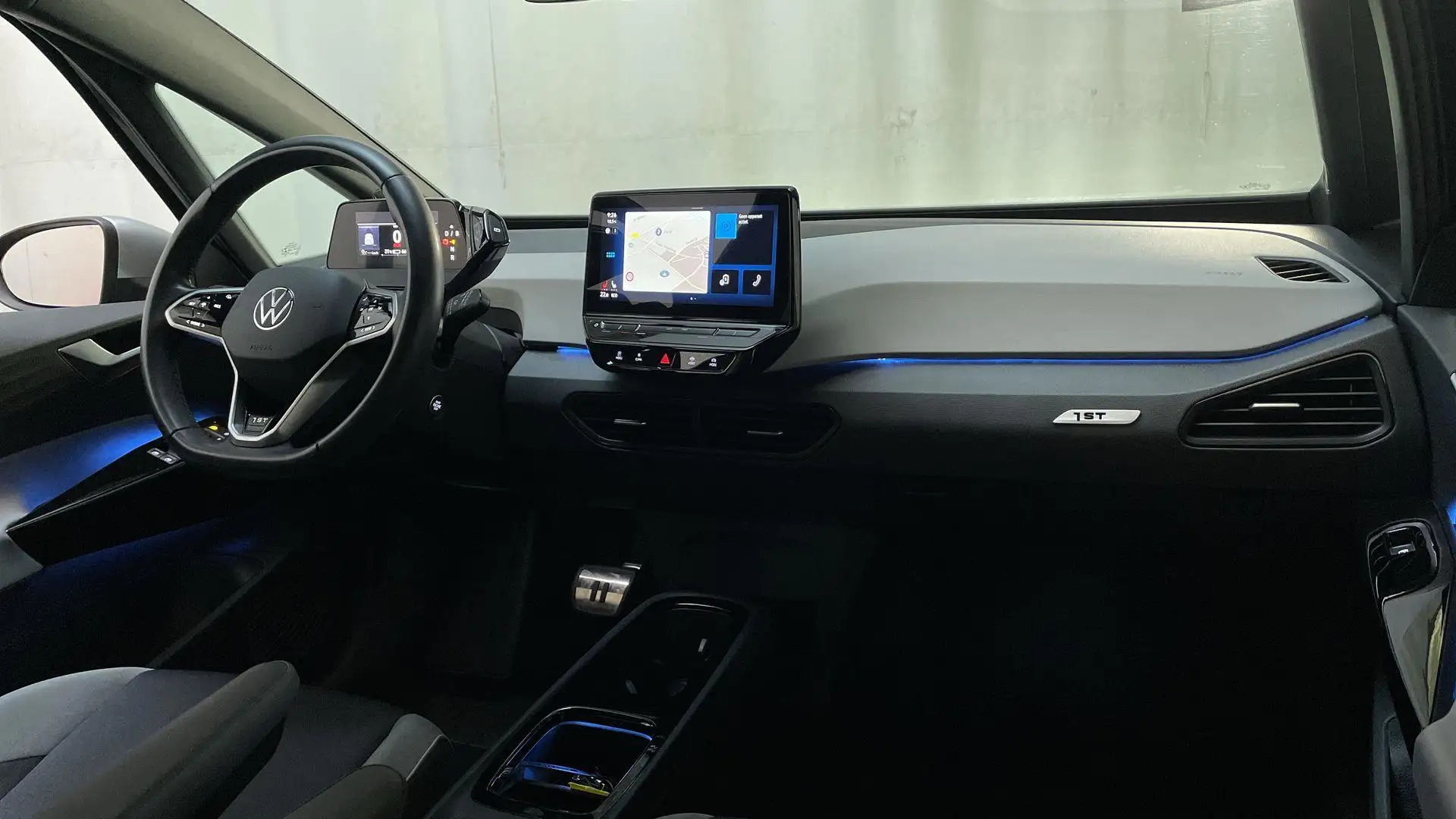 Volkswagen ID.3 First Plus 58 kWh LED Camera Stoelverwarming DAB+ Gris - 2