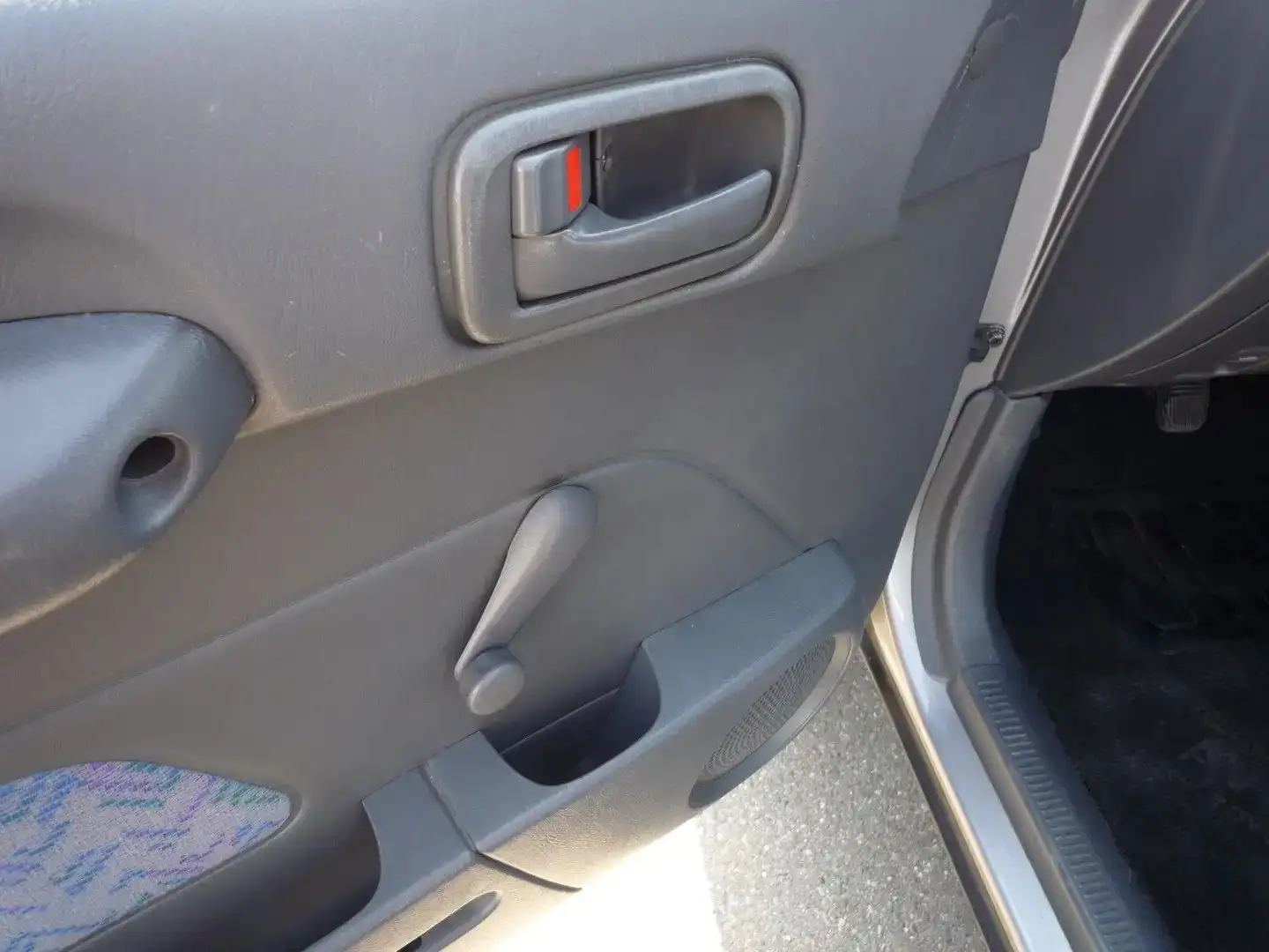 Toyota RAV 4 fährt gut* 31 Jahre* Grau - 2