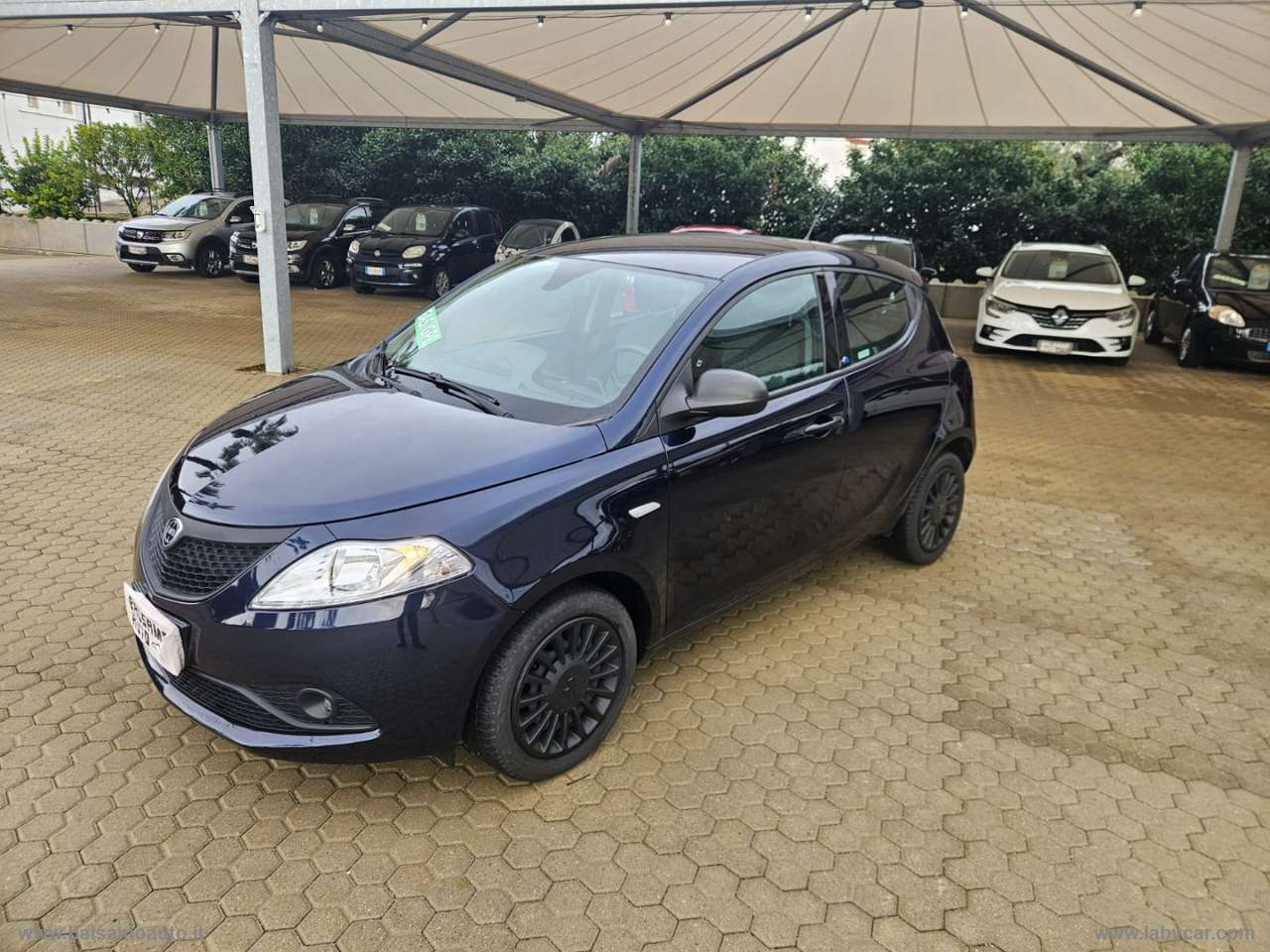 Lancia Ypsilon 1.2 69 CV 5p. GPL Ecochic Gold