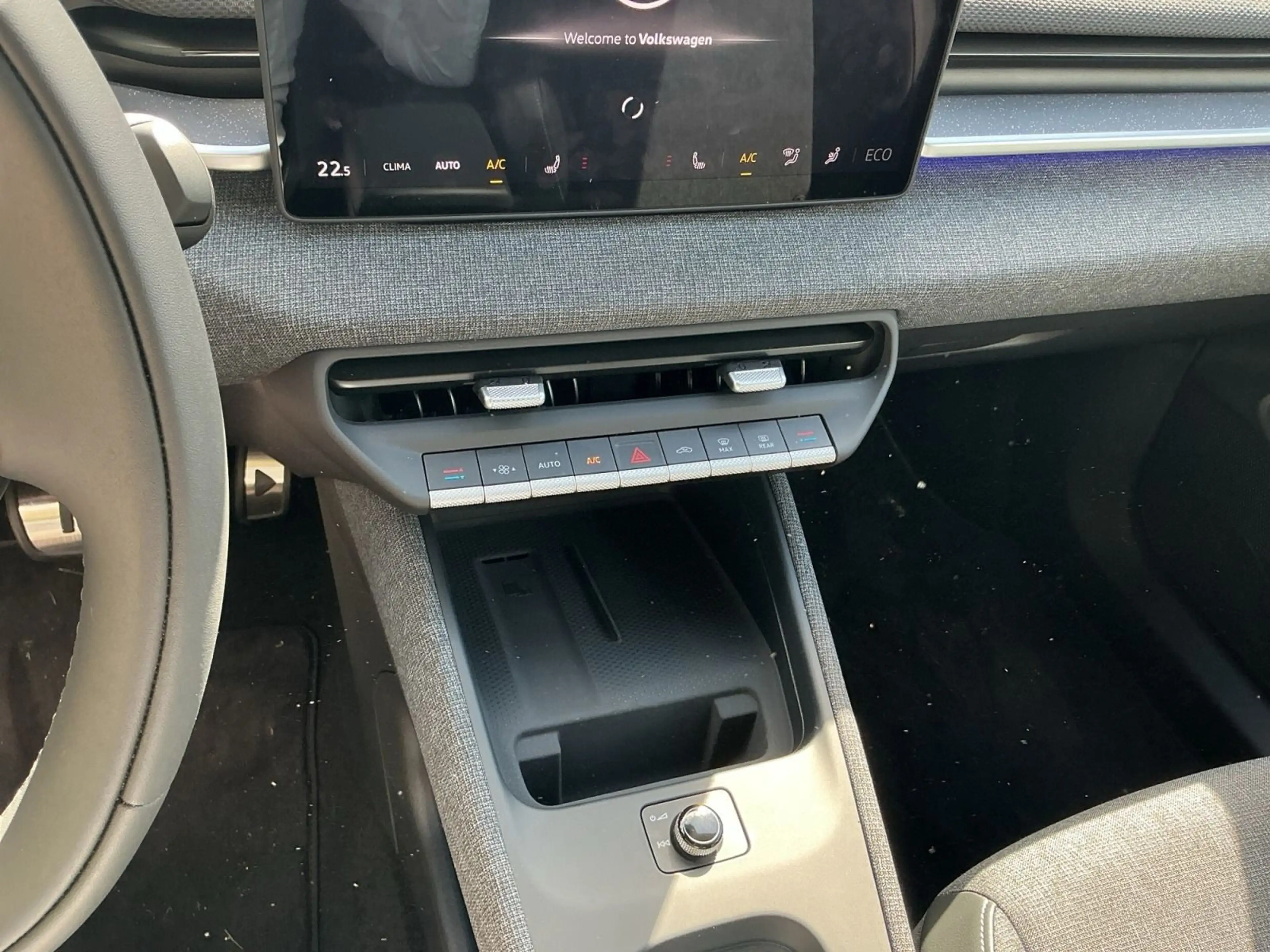 Volkswagen ID. Polo Style 52kWh LED Navi Pano AHK — photo 12
