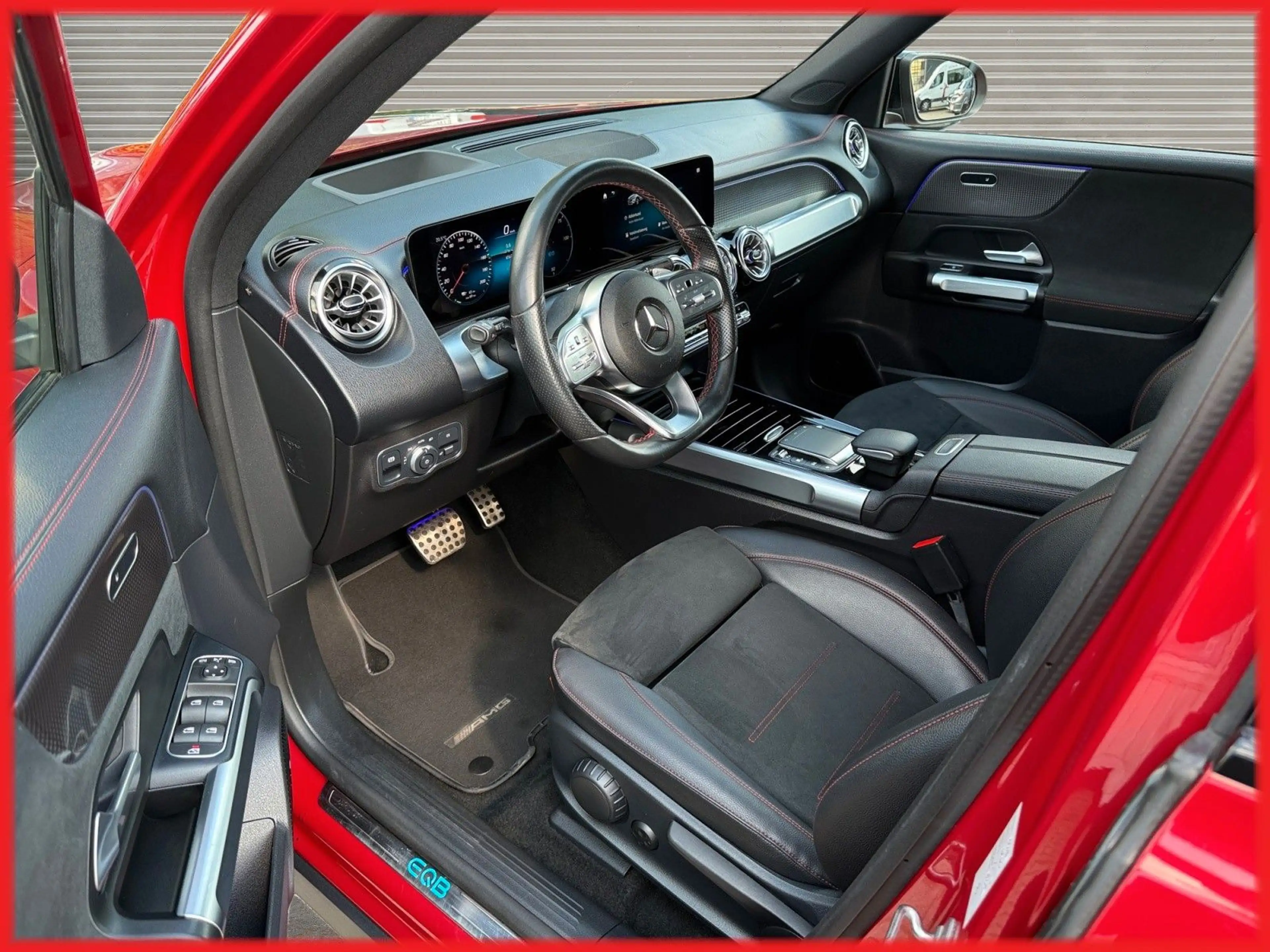 Mercedes-Benz EQB 250 AMG LED Automatik RFK Head-up Keyless — photo 9