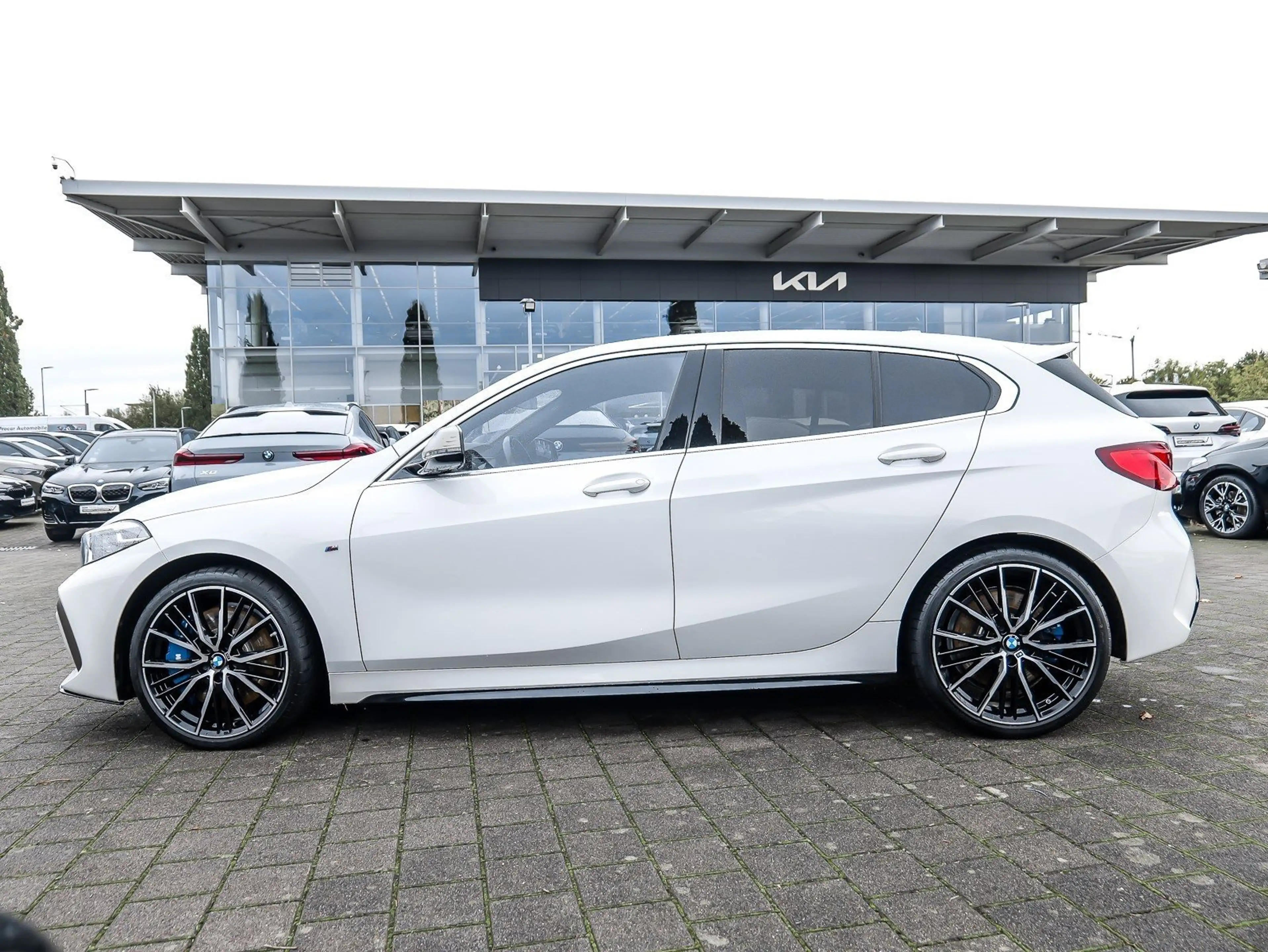 BMW 135 M135i xDrive A M Sport NAVI LED Sound Syst. DAB — photo 9