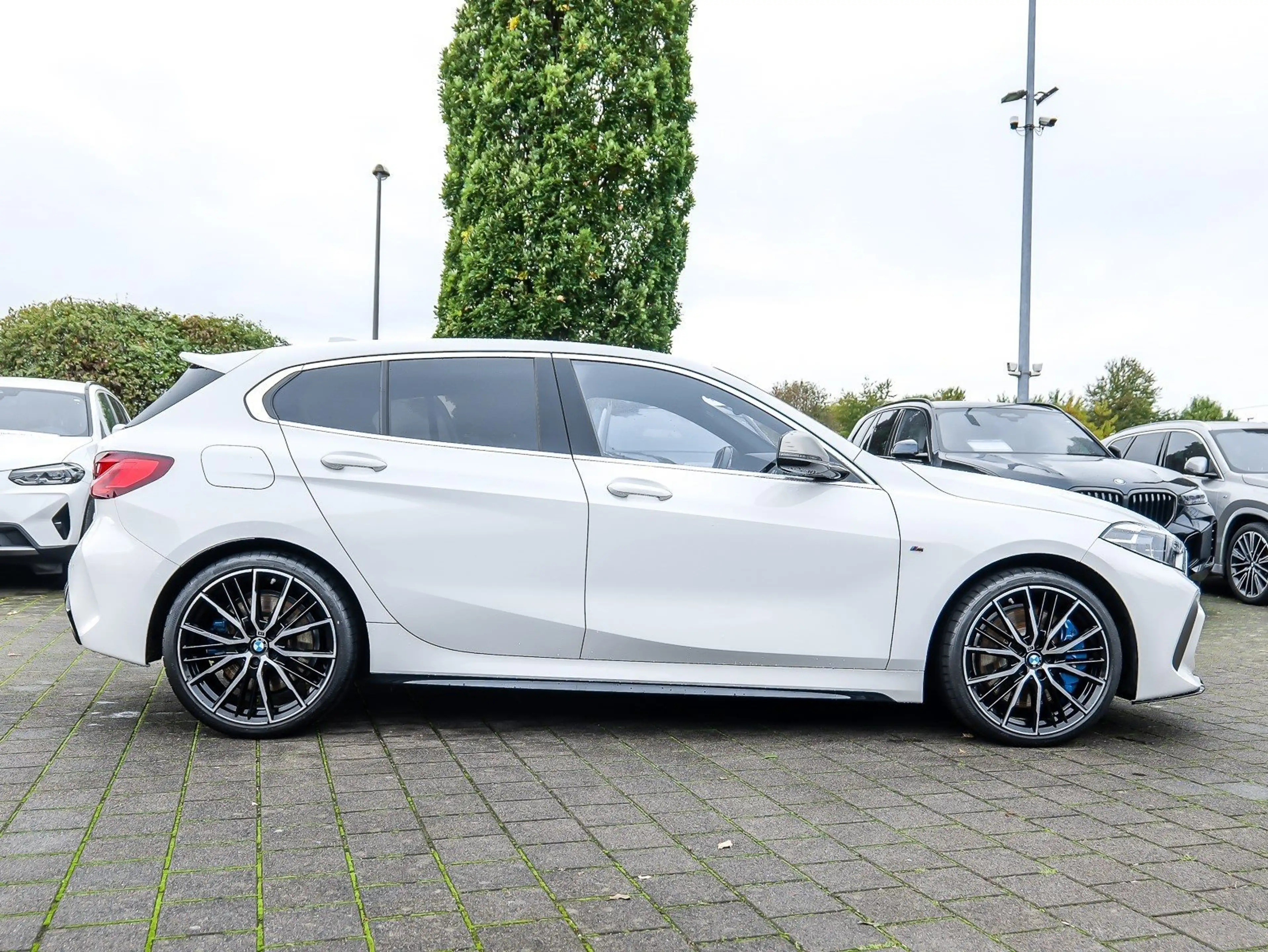 BMW 135 M135i xDrive A M Sport NAVI LED Sound Syst. DAB — photo 10