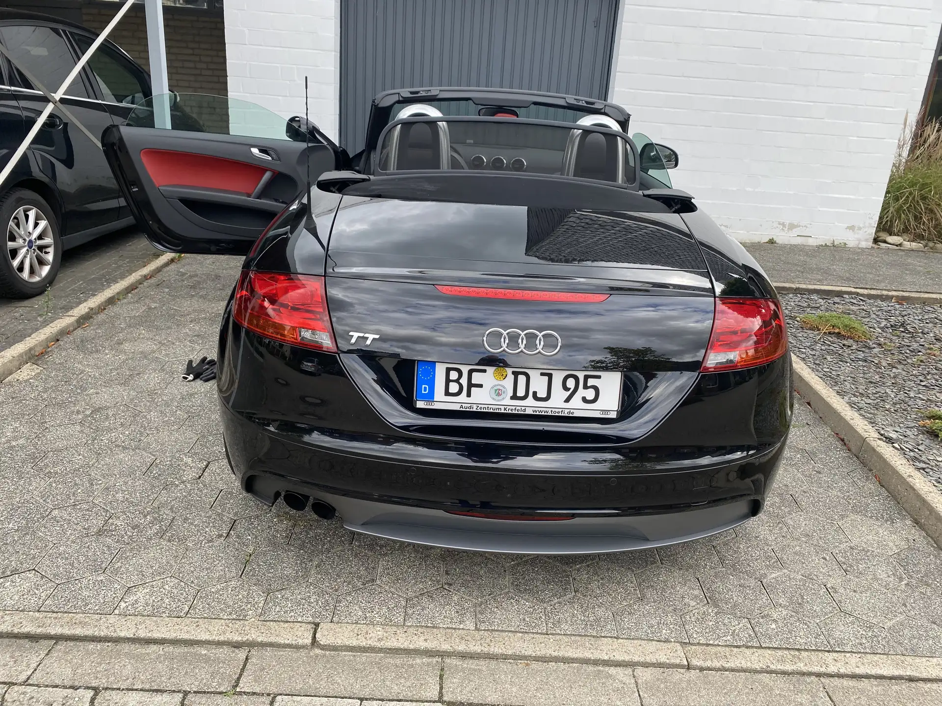 아우디 TT 2.0 TFSI 2008 실버 사진 3