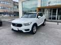 Volvo XC40 T2 Mementum Core Bianco - thumbnail 2