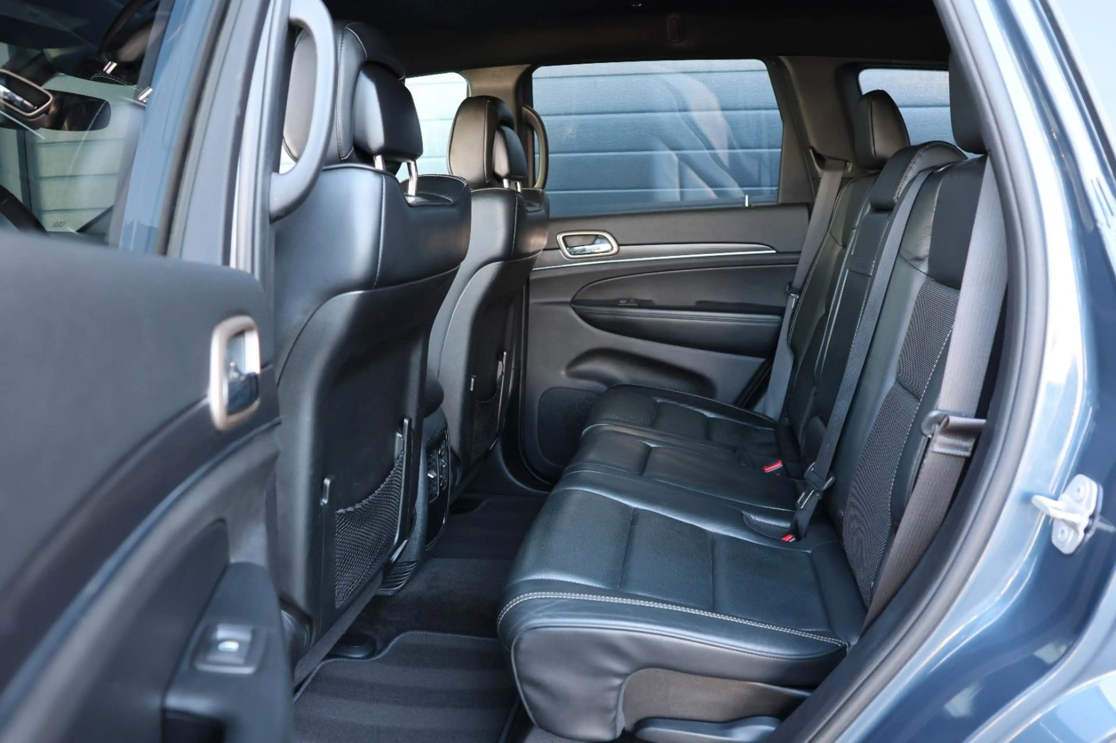Jeep Grand Cherokee 3.6/4x4/H&K/SHZ/LHZ/TTW/KAMERA/20 — photo 10