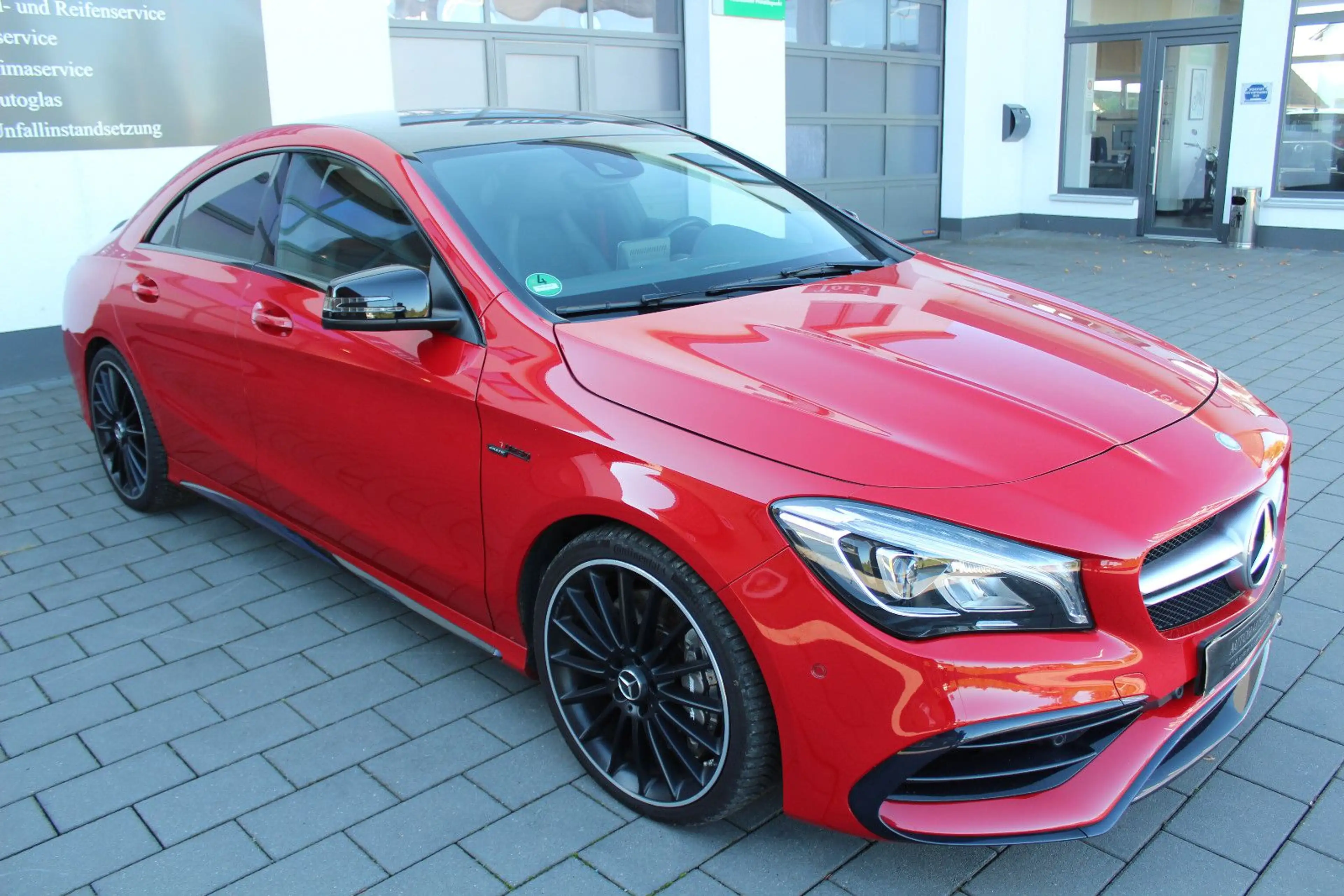 Mercedes-Benz CLA 45 AMG 4Matic (RÜCKFAHRKAMERA) — photo 6