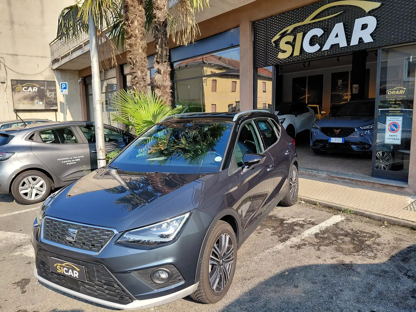 SEAT Arona Arona 1.0 ecotsi Xcellence 95cv my18 Gris - 1