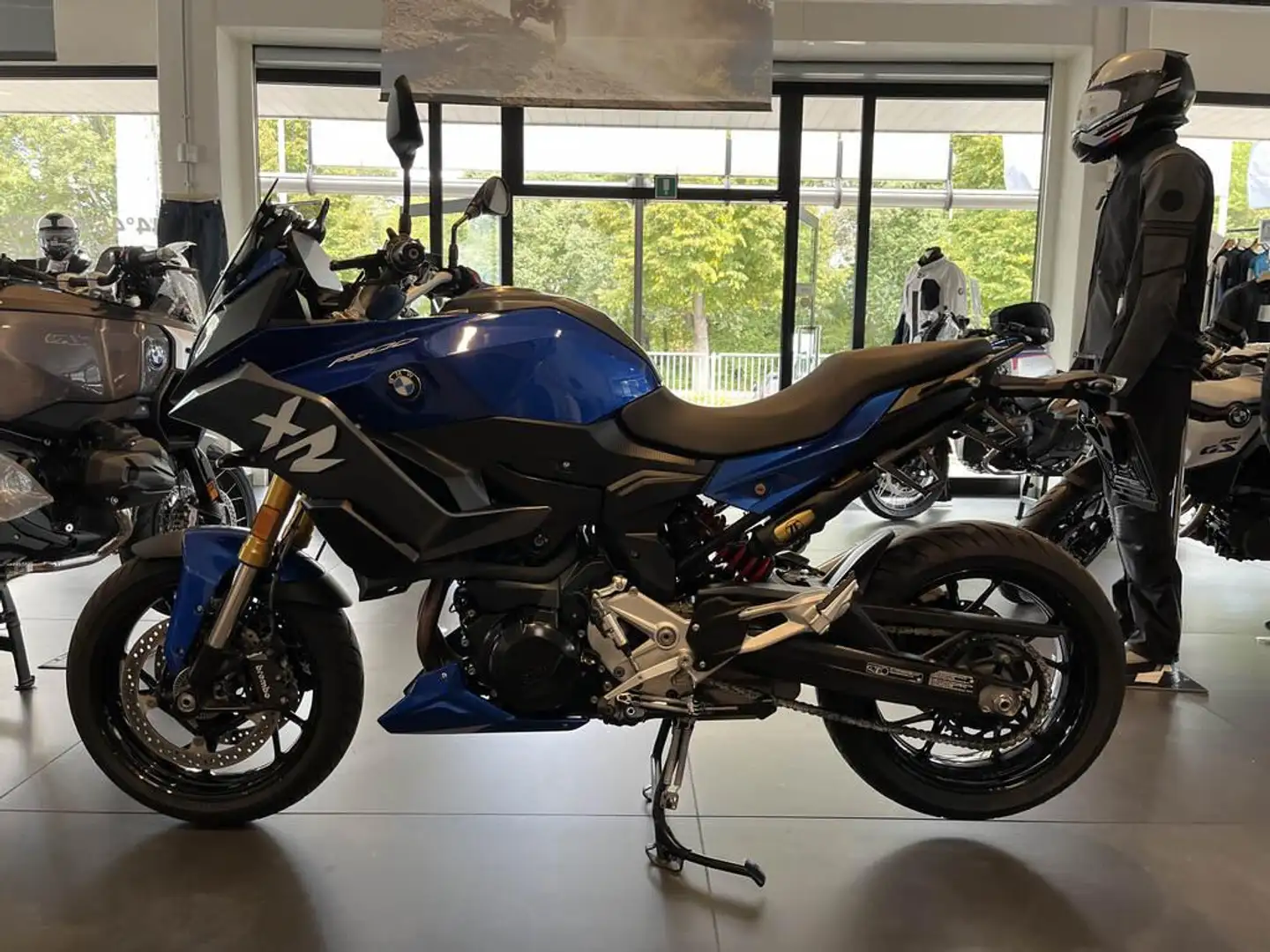 BMW F 900 XR Abs Bleu - 2