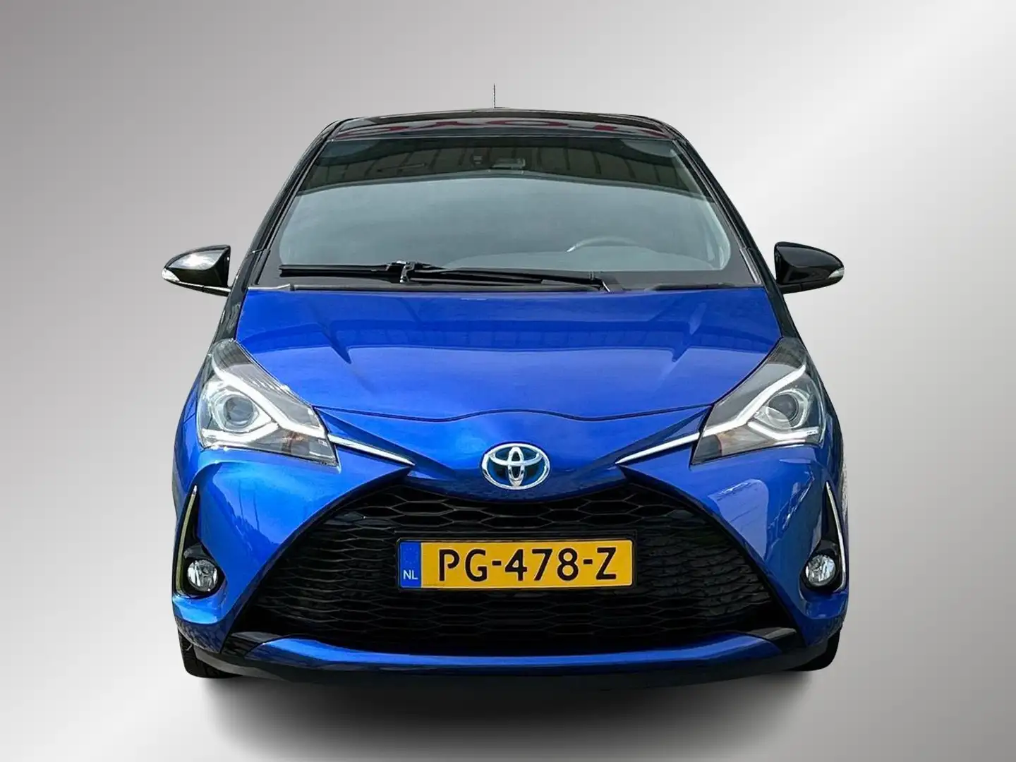 Toyota Yaris 1.5 Hybrid Bi-Tone Blauw - 2