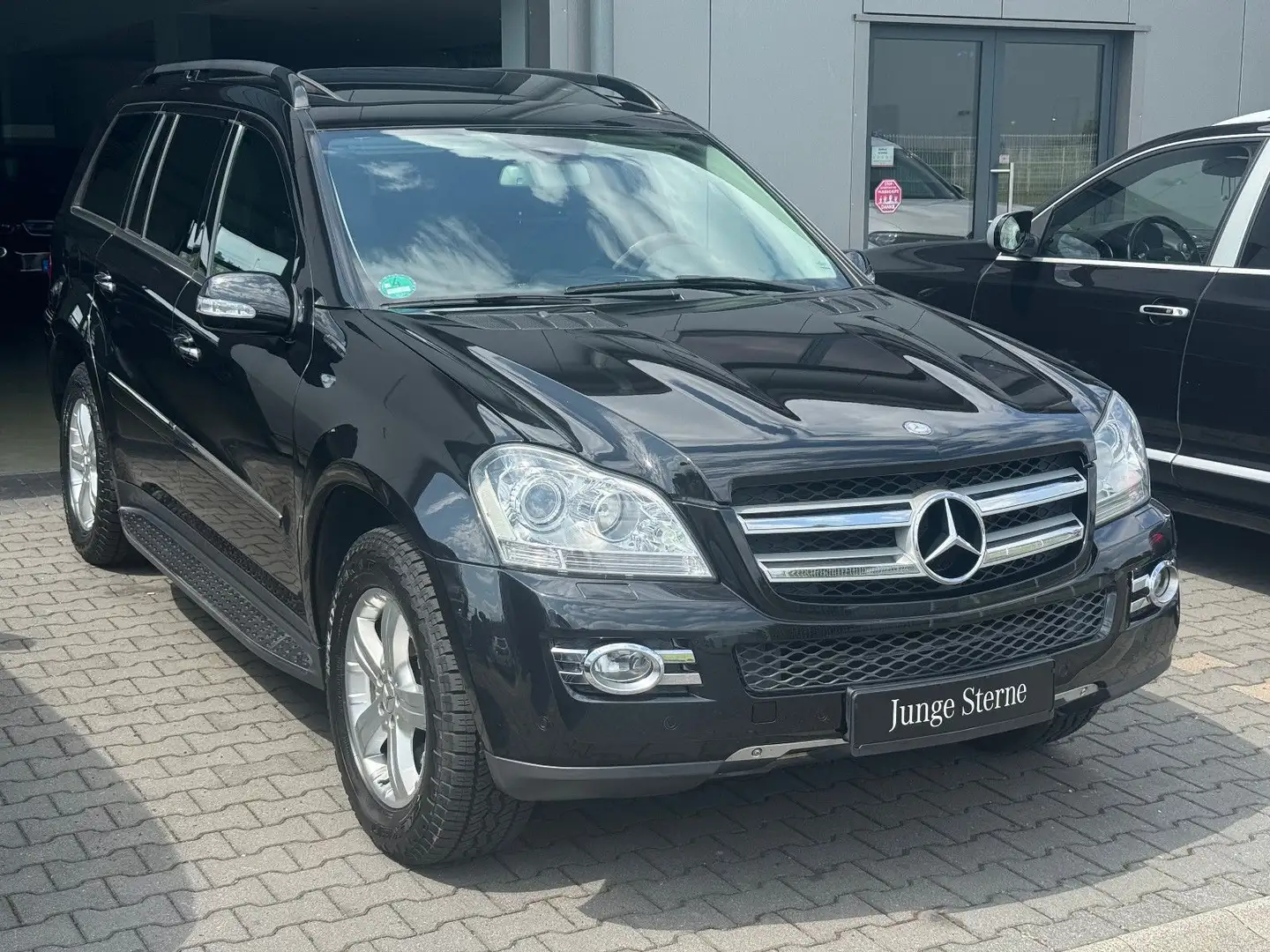 Mercedes-Benz GL 500 GL -Klasse 4Matic 7 Sitzer Schwarz - 2