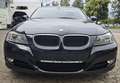 BMW 318 318d Schwarz - thumbnail 3