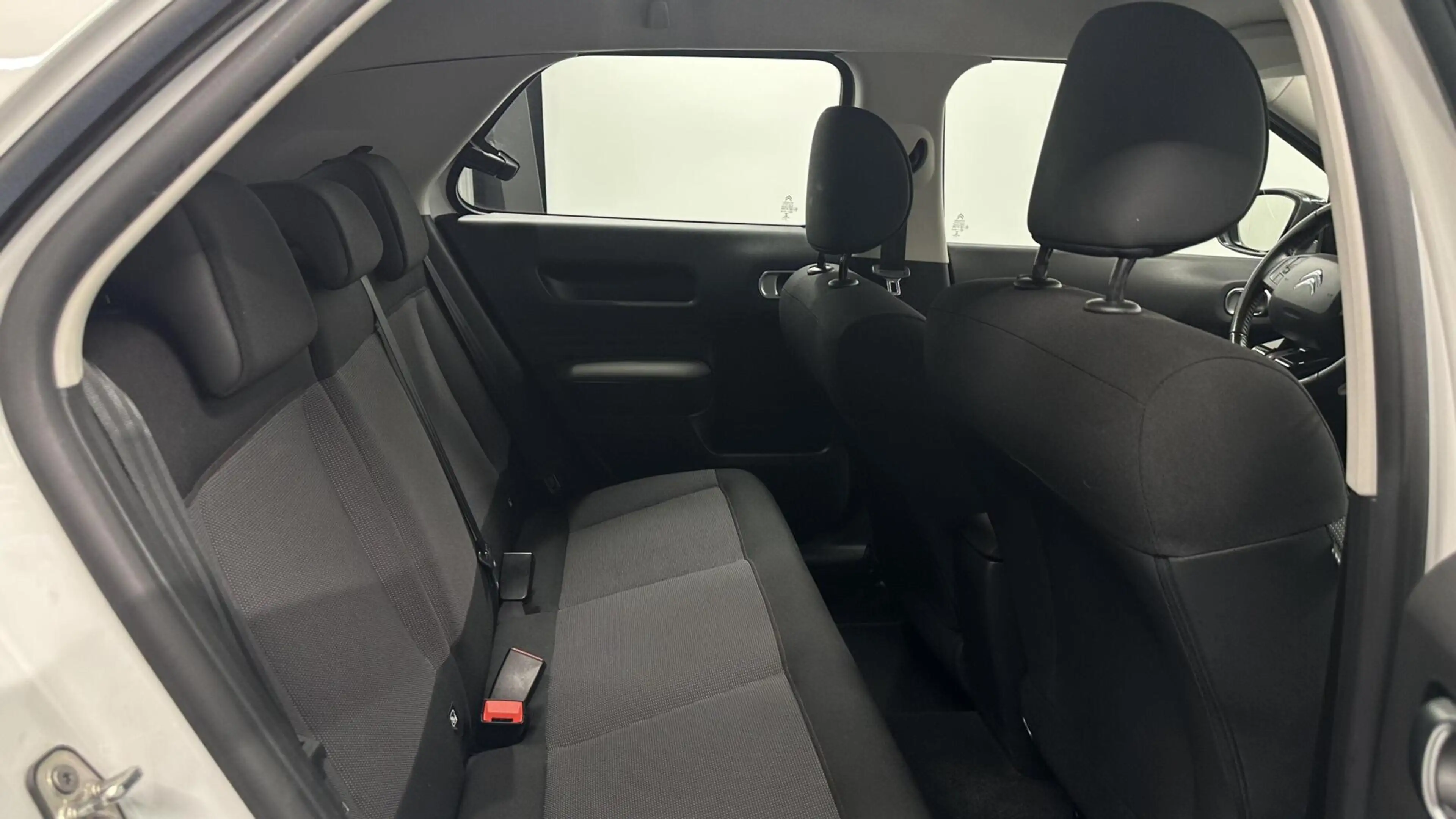 Citroen C4 Cactus 1.2 PureTech Feel CARPLAY CRUISE NAVIGATIE ECC. — photo 5