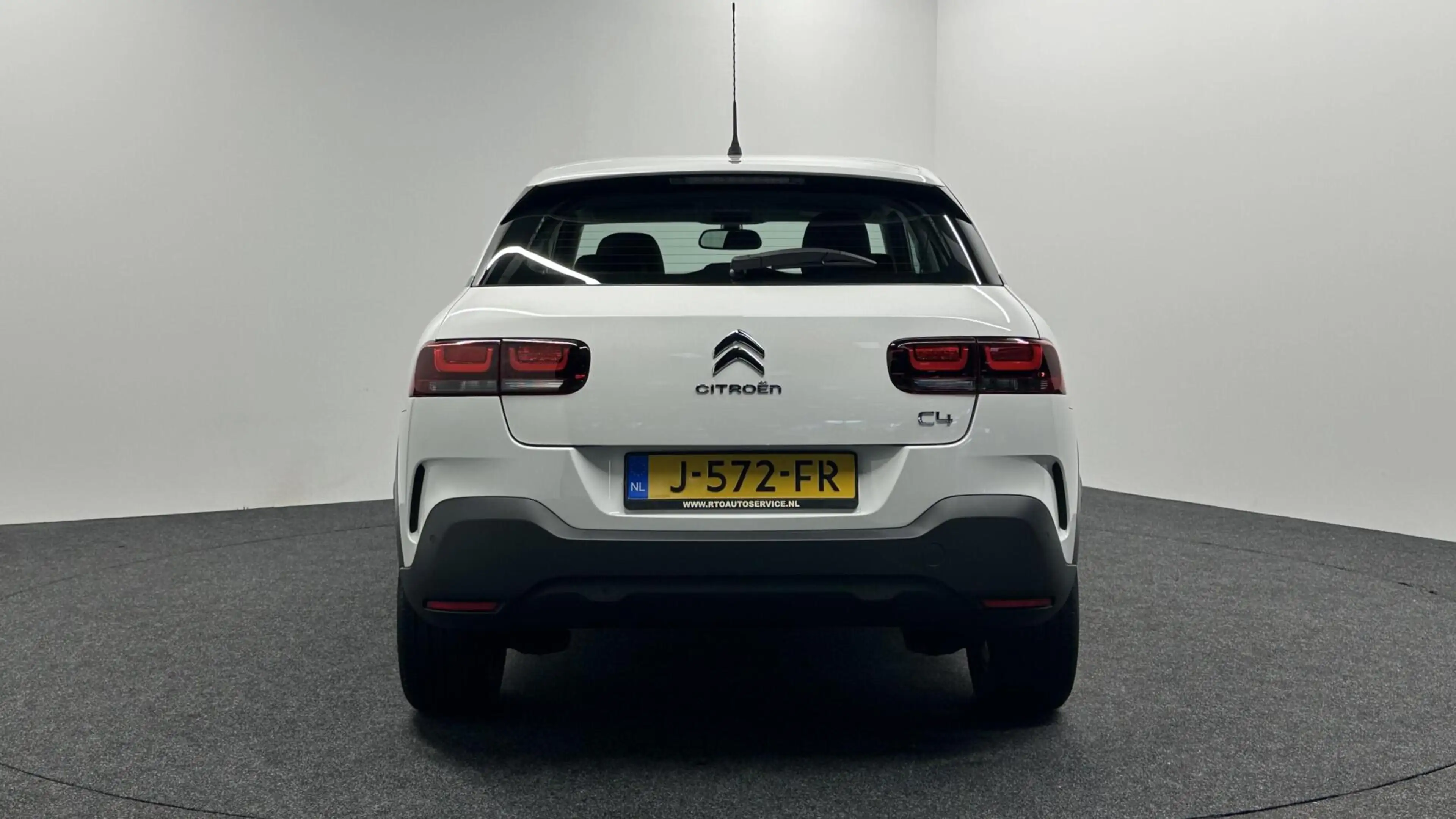 Citroen C4 Cactus 1.2 PureTech Feel CARPLAY CRUISE NAVIGATIE ECC. — photo 10