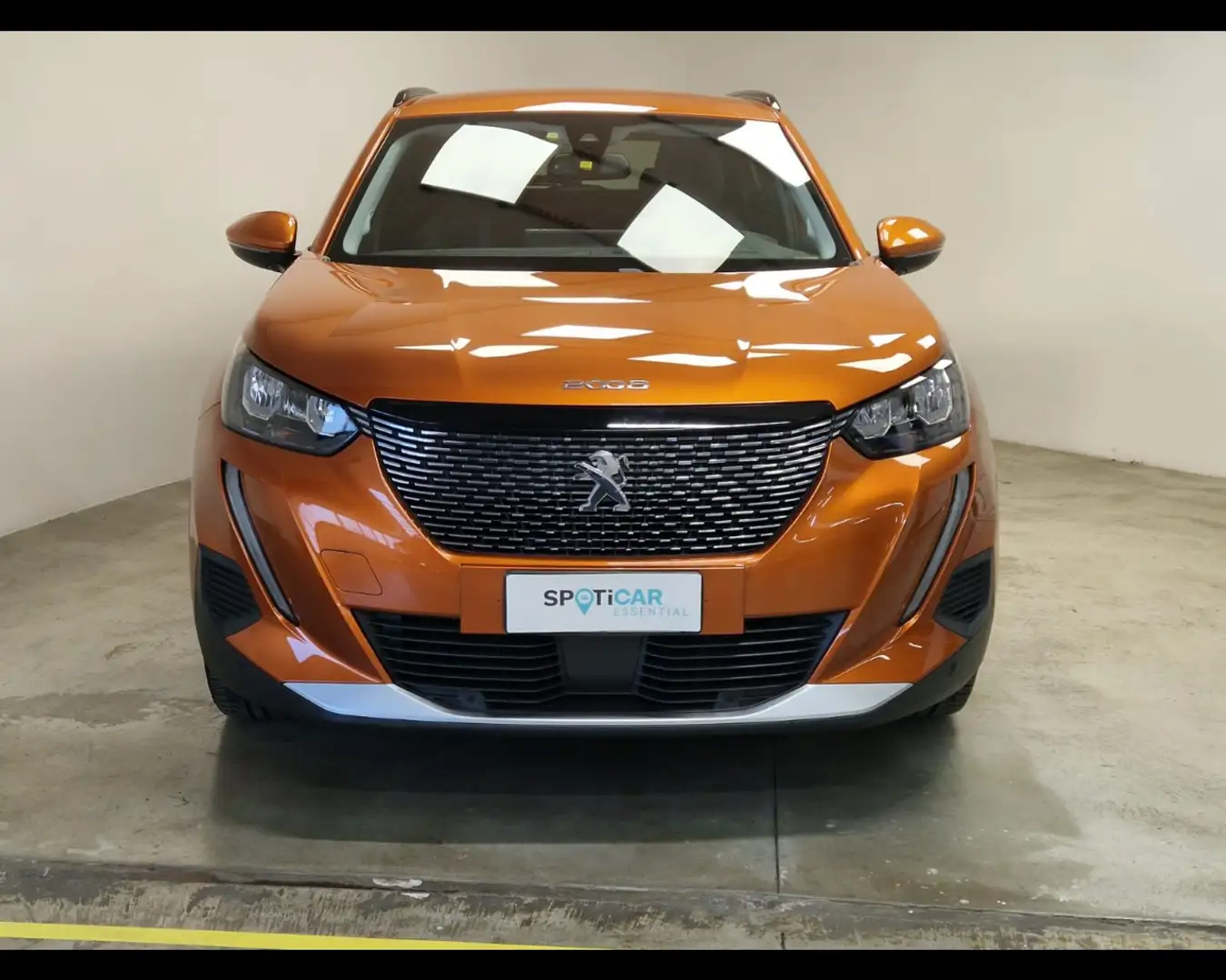 Peugeot 2008 1.2 PureTech Allure Pack Arancione - 2