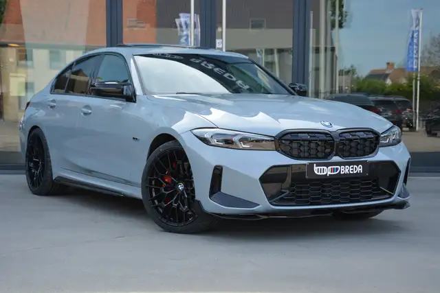 BMW 330 e xDrive M-Performance PRO/PANO/Keyless/Memory