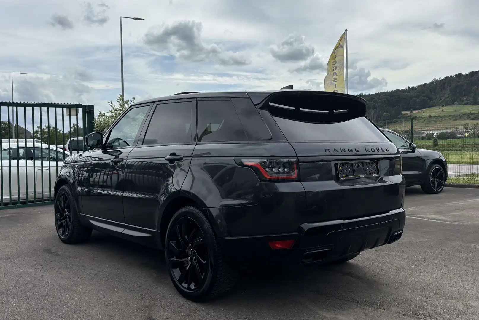 Land Rover Range Rover Sport 3.0 D250 HSE Dynamic Gris - 2