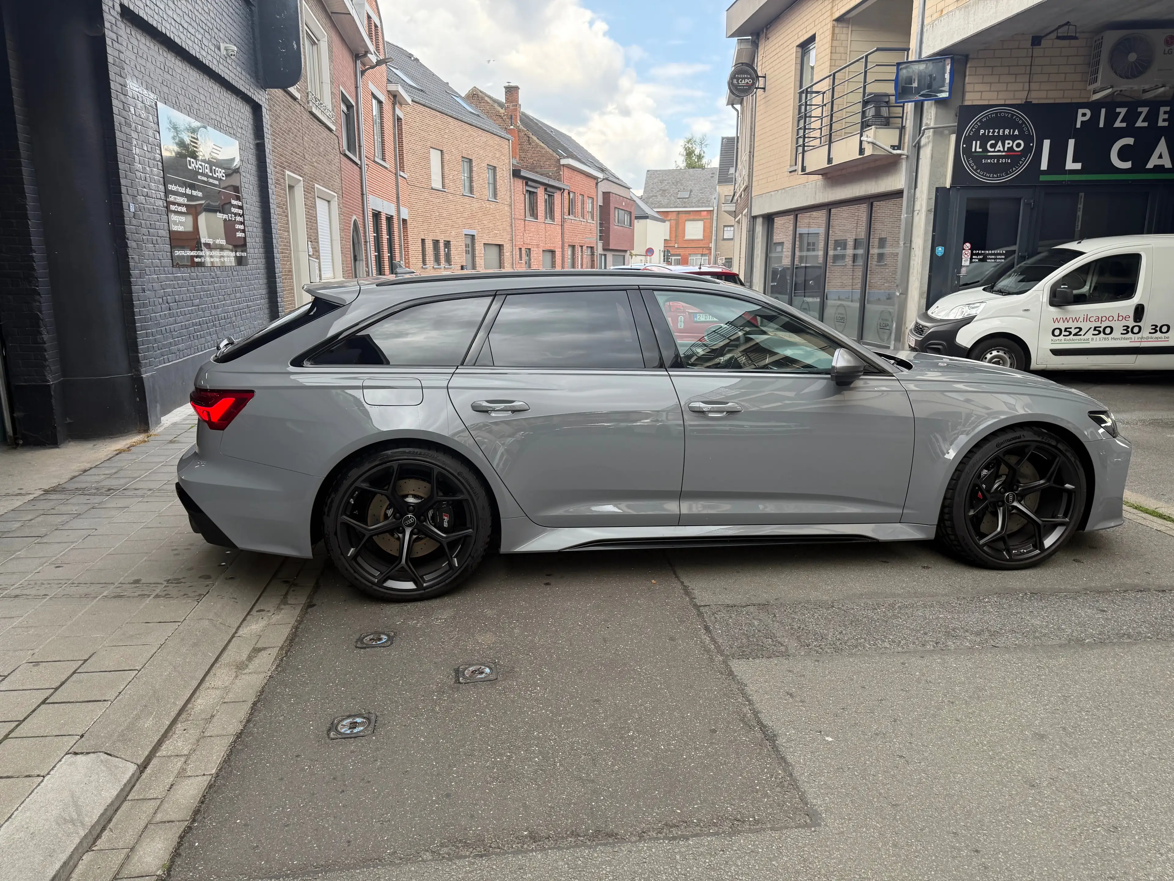 Audi RS6 RS6 Avant 4.0 V8 TFSI Quattro Performance Tiptronic — photo 4