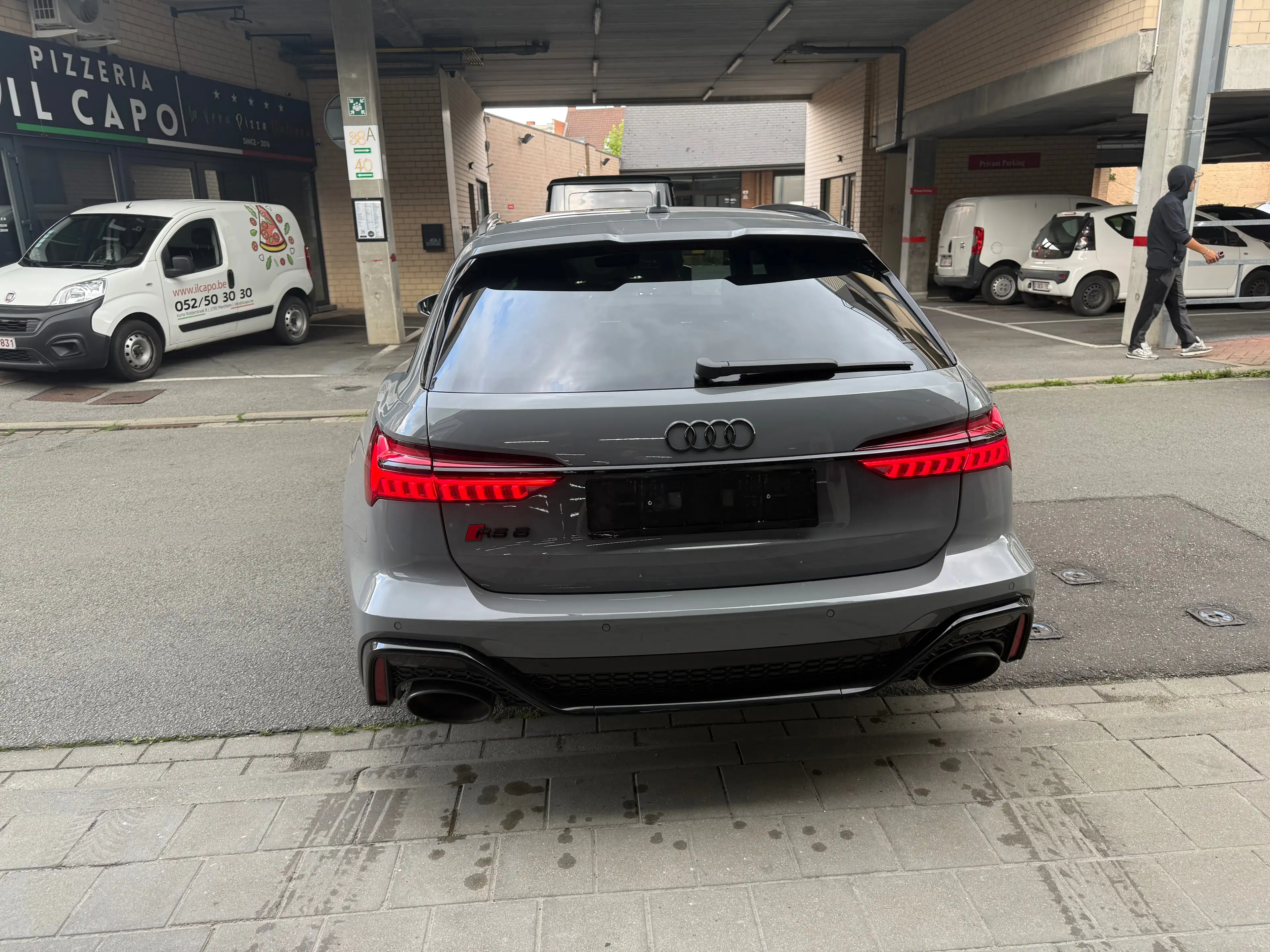 Audi RS6 RS6 Avant 4.0 V8 TFSI Quattro Performance Tiptronic — photo 6