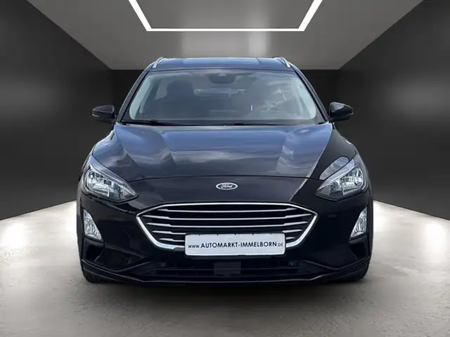 Ford Focus view 9